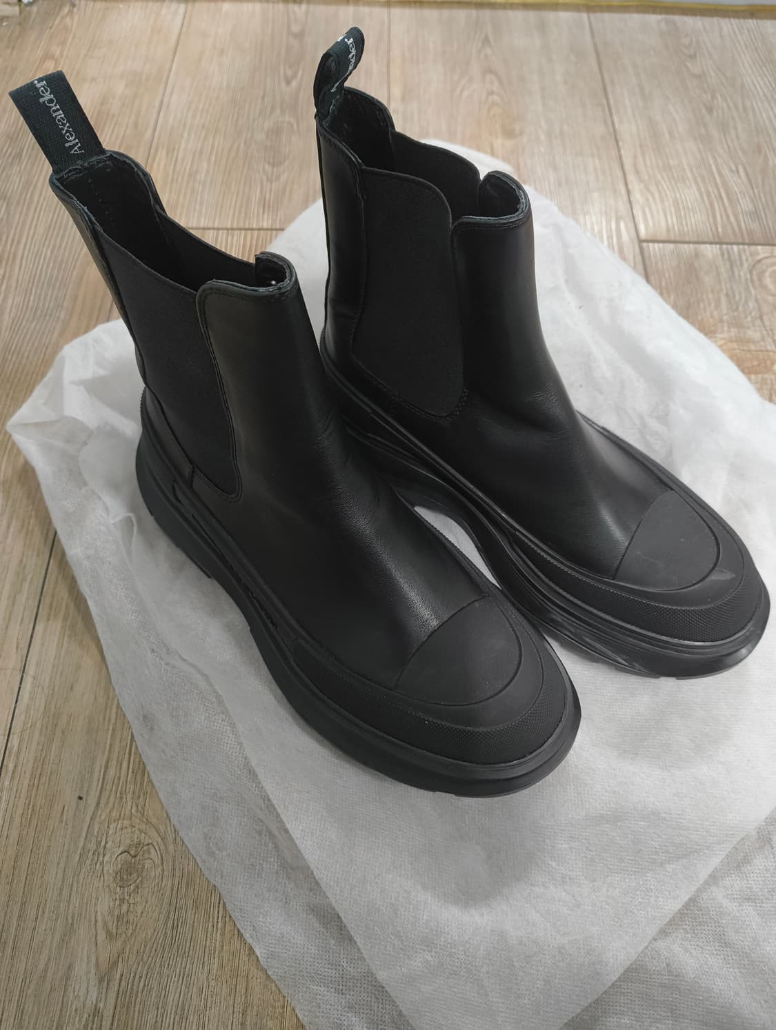 알렉산더맥퀸 트레드슬릭 첼시부츠 42 상품이미지1