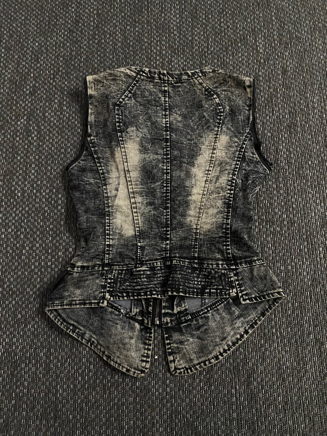 2000Girl Cubic Detail Short Vest 상품이미지9