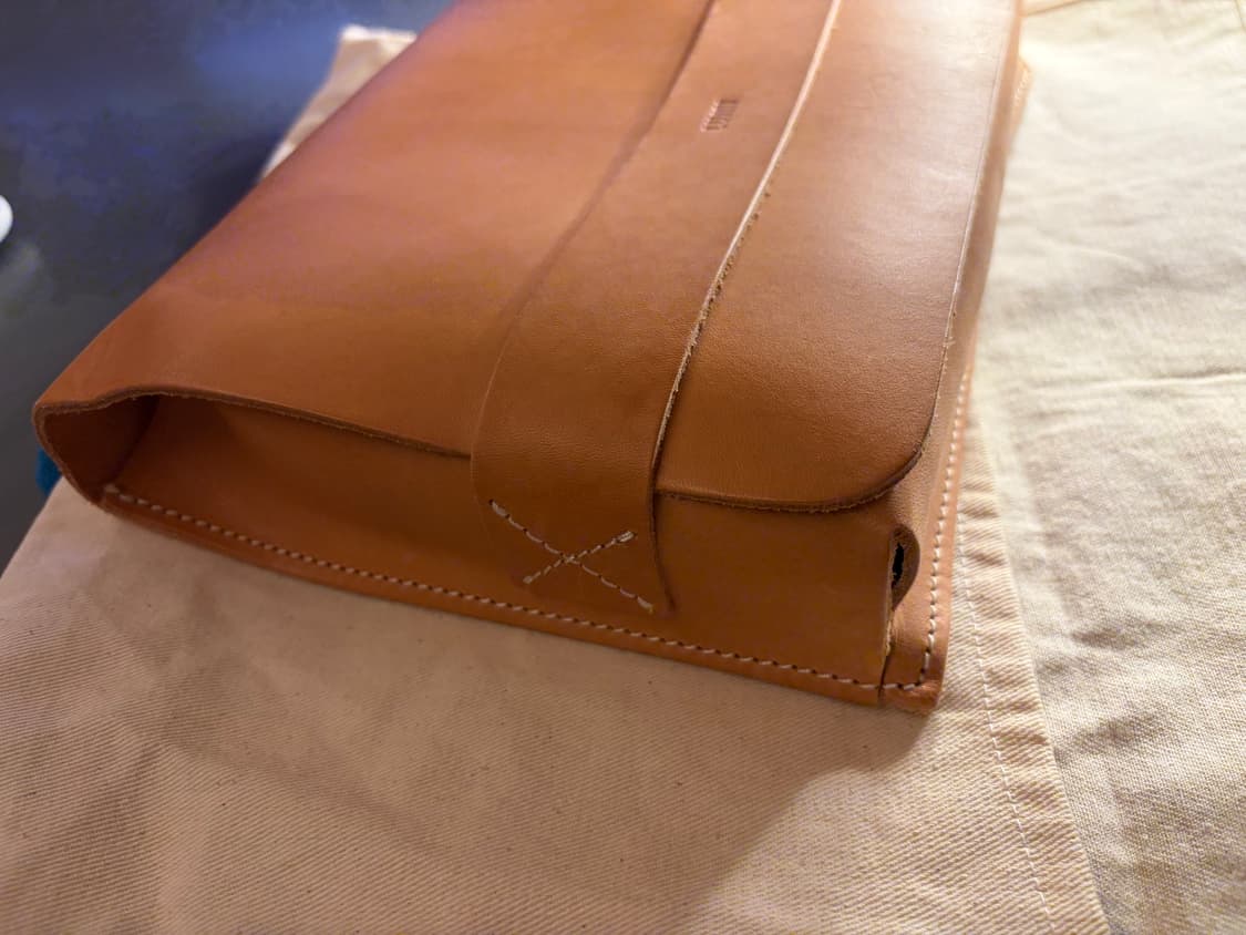 lumi 루미 소가죽 클러치 상품이미지2