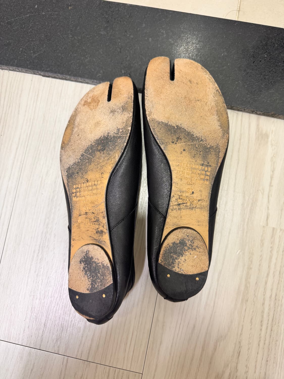 메종 마르지엘라 타비 플랫 슈즈 블랙 37 상품이미지4