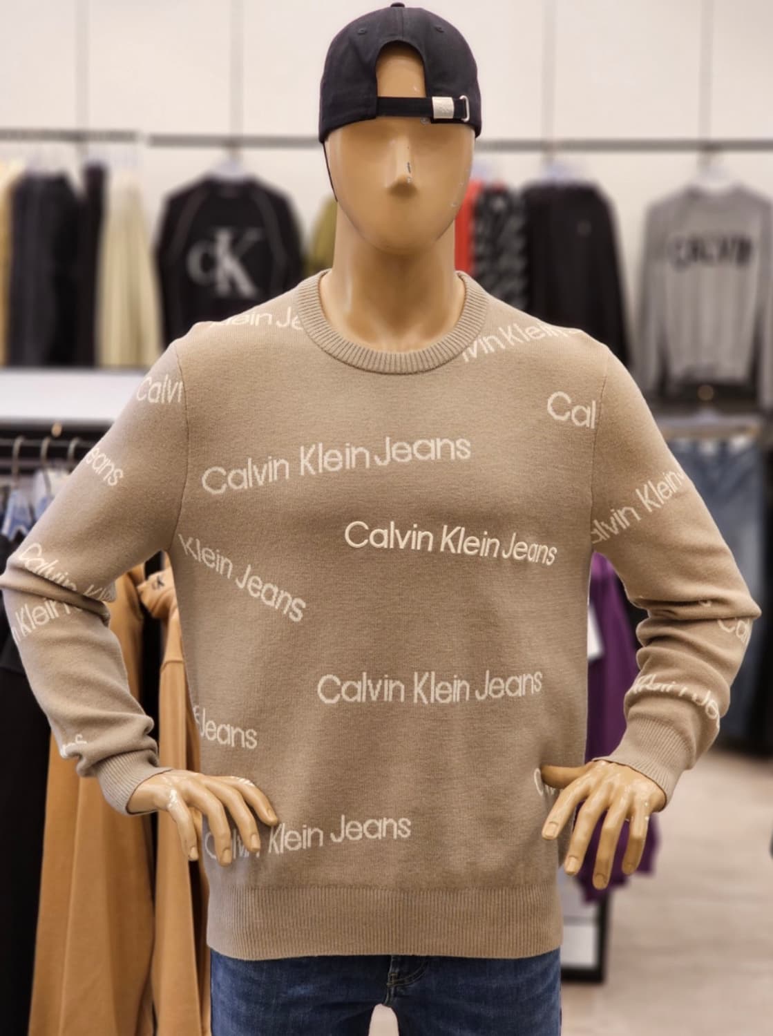 캘빈클라인 로고 크루넥 니트(급처) 상품이미지1