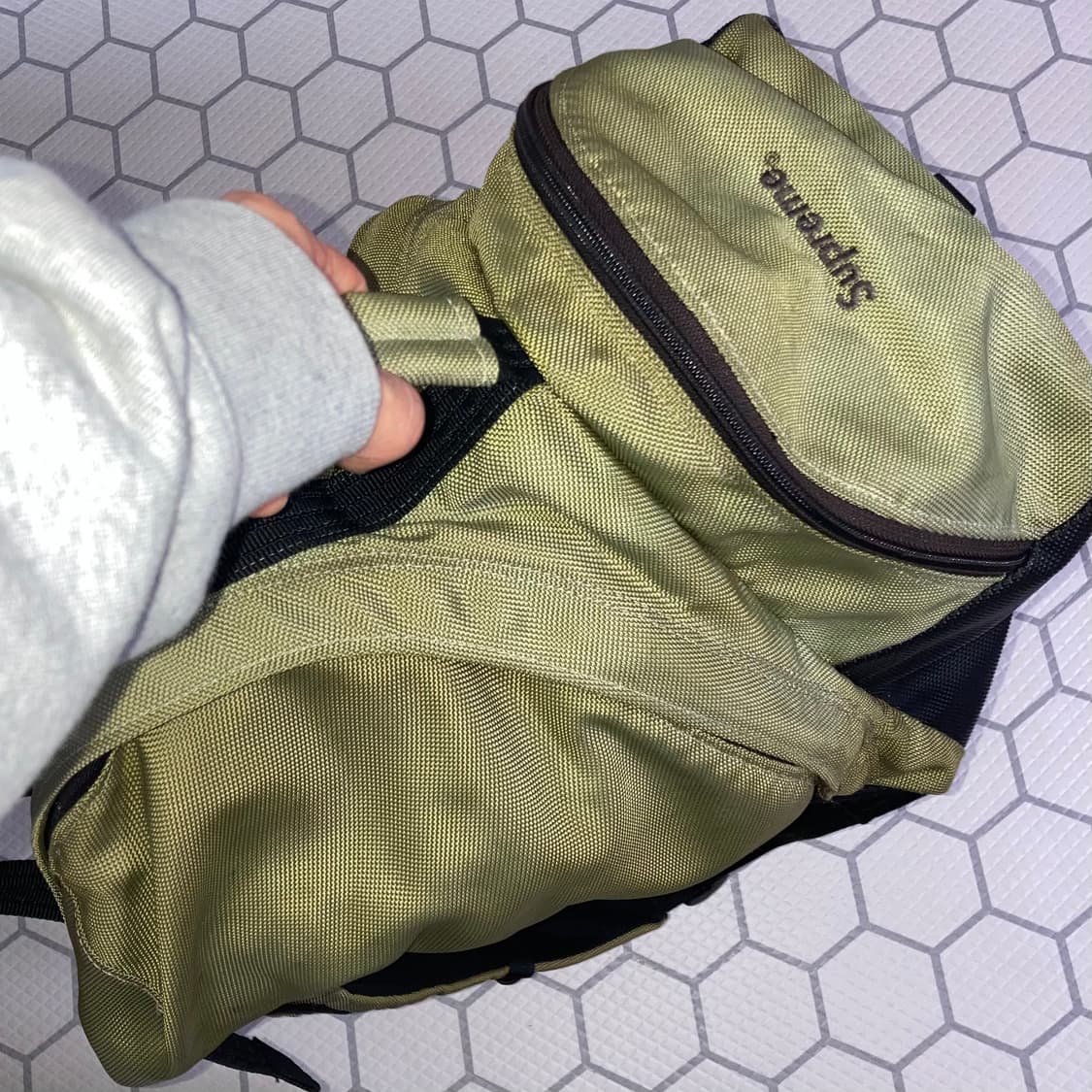 (os) 00s 슈프림 8th 백팩 카키 상품이미지10