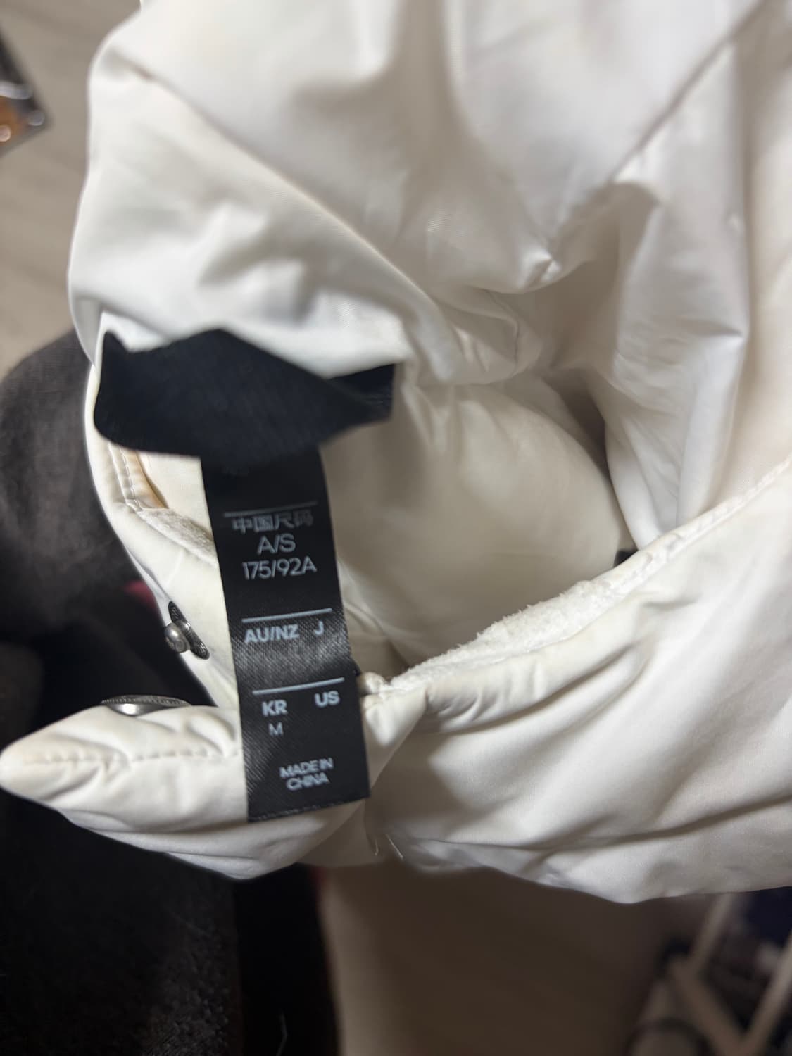 아디다스 화이트 패딩 숏패딩 상품이미지2