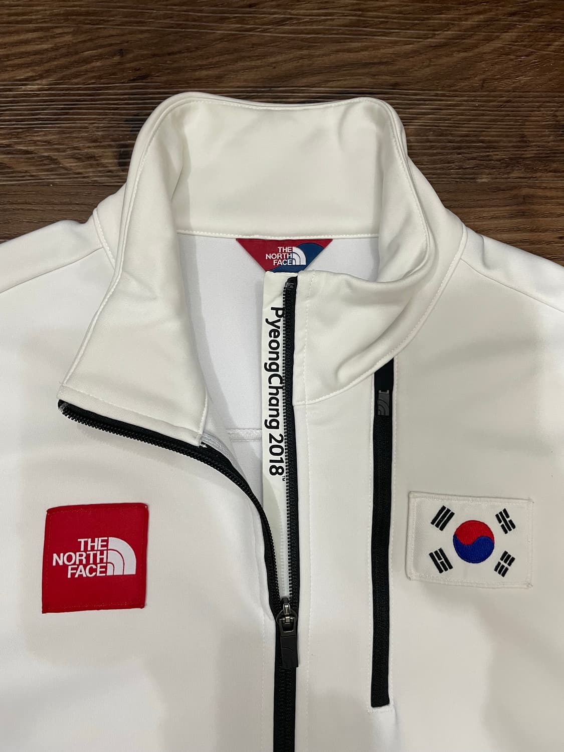 노스페이스 한정판 팀코리아 평창올림픽 트레이닝 져지 자켓 상품이미지5