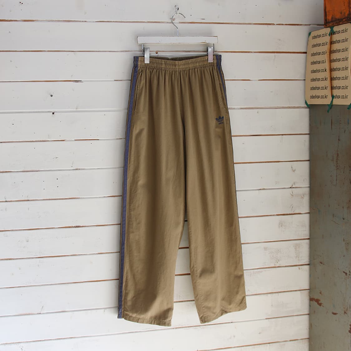 (착용컷) 아디다스 밴딩 팬츠 (남성용 L) 상품이미지1