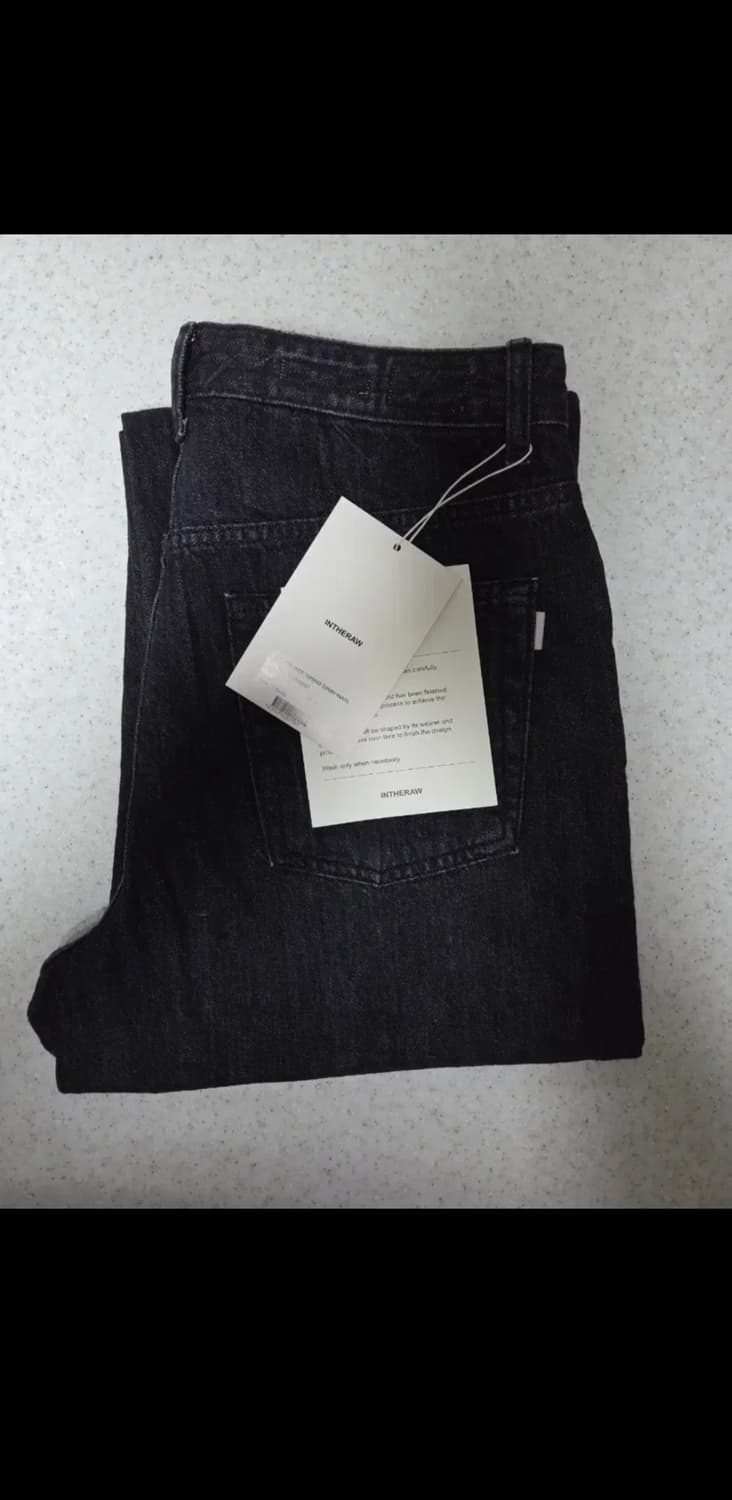 새상품) 인더로우 와이드 테이퍼드 데님 팬츠 블랙 상품이미지2