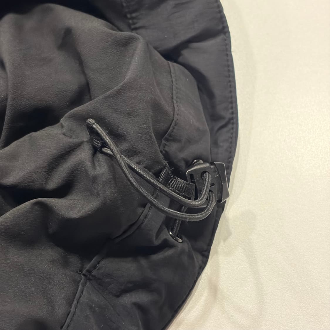 [M] 살로몬 모디세이 블랙 후드 바람막이 자켓 B613 상품이미지9