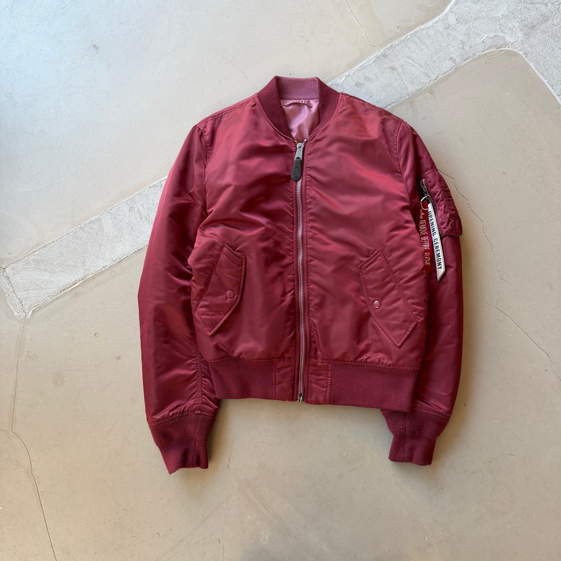 알파 인더스트리 x 오프닝 세레모니 플라이트 자켓 상품이미지2