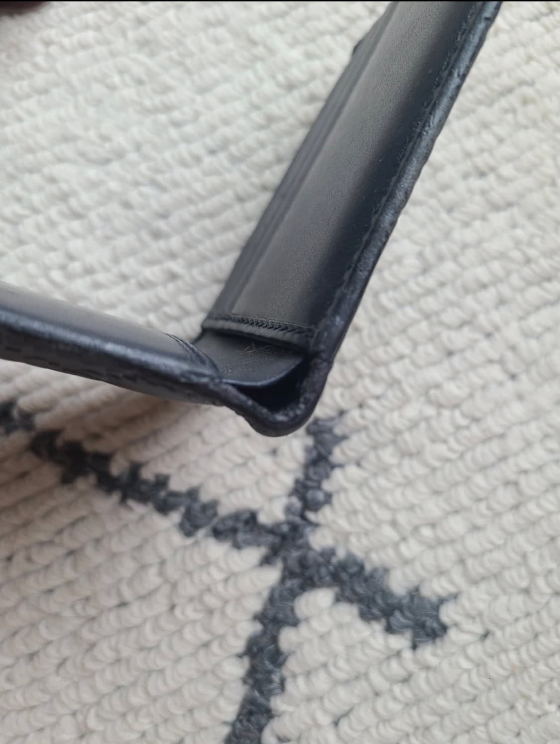 구찌 시그니처 마이크로 반지갑 상품이미지6