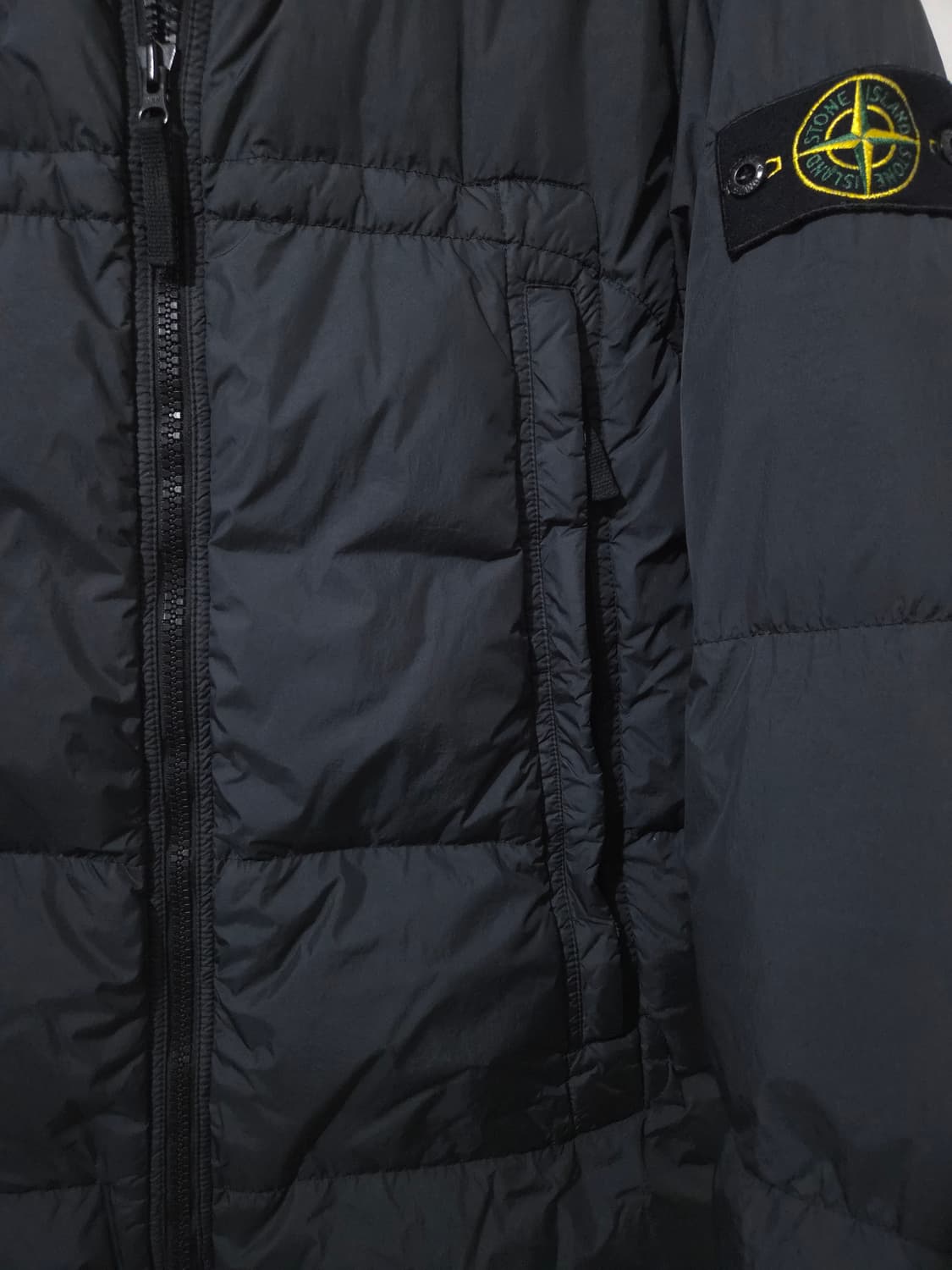 [새상품급] 스톤아일랜드 크링클랩스 패딩 자켓 L Size 상품이미지7