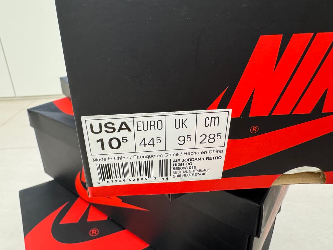나이키 조던 1 레트로 하이 뉴트럴 그레이 하이퍼 크림 285 상품이미지8