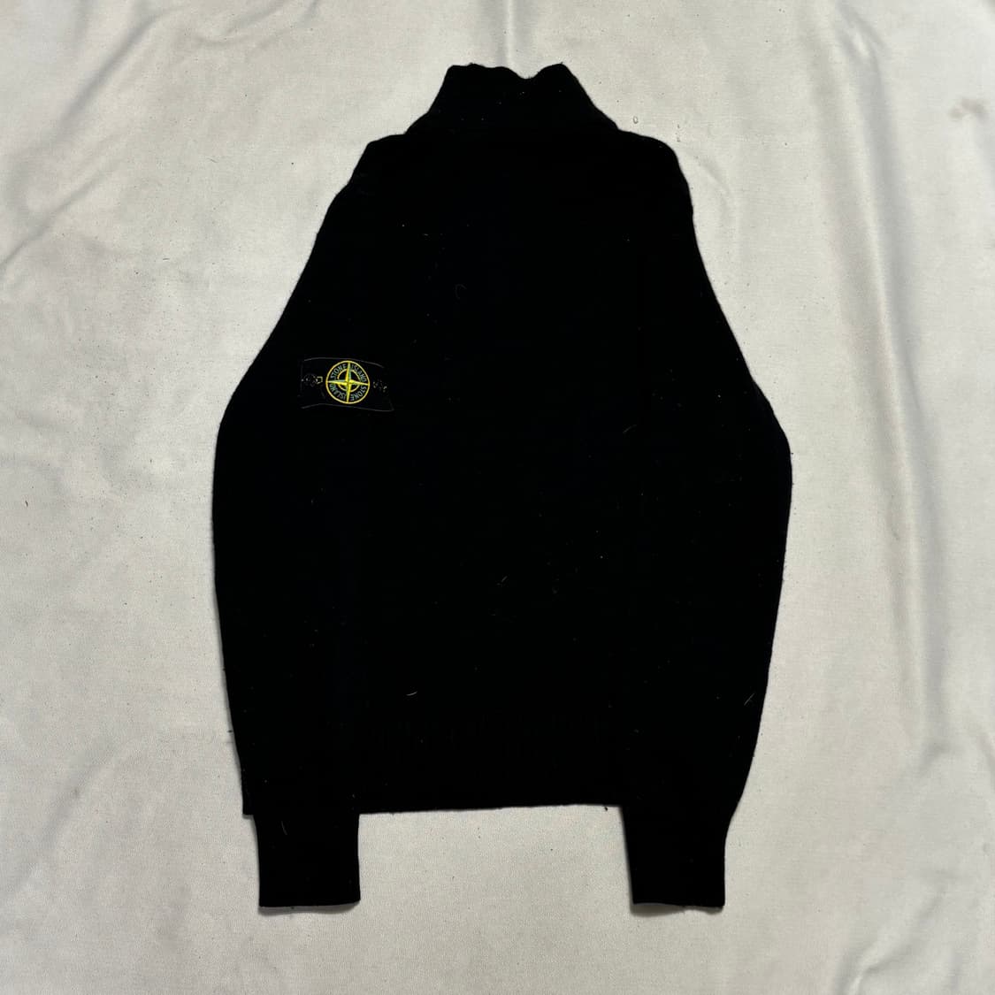 M 스톤아일랜드 블랙 하이넥 울 니트 상품이미지3