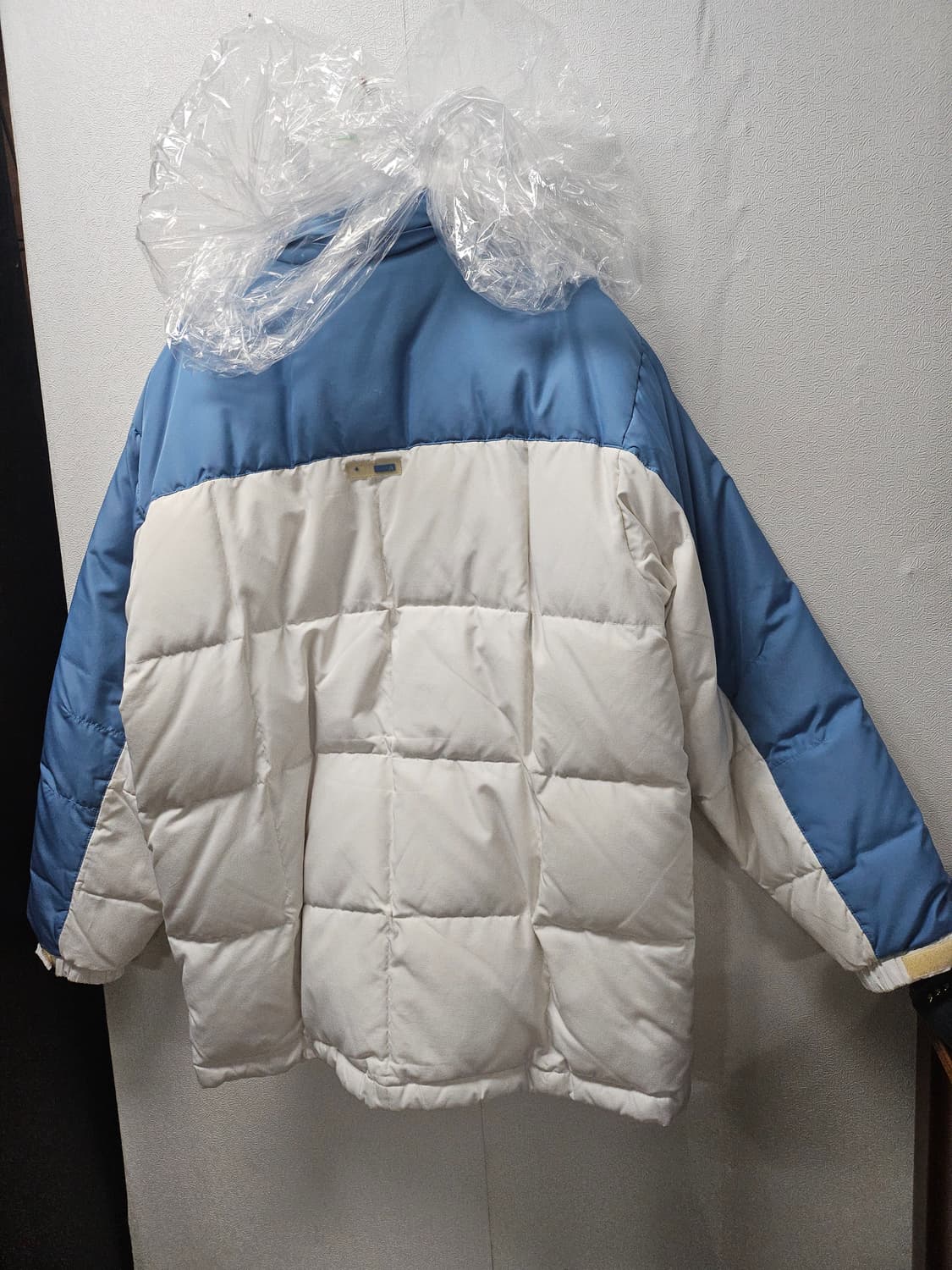 아디다스 올드스쿨 패딩  105  세탁완료 상품이미지3