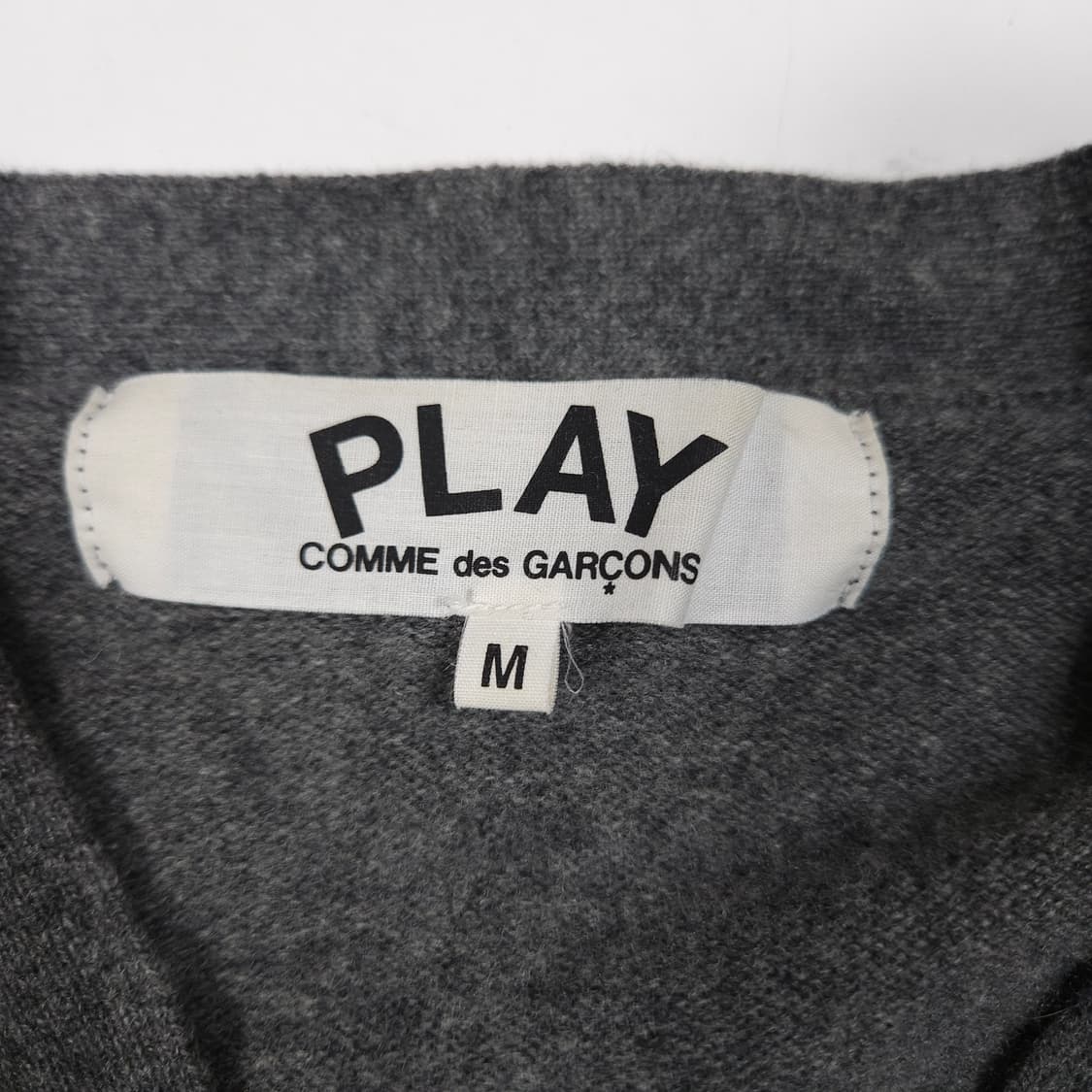 꼼데가르송 레드와펜 가디건 상품이미지3