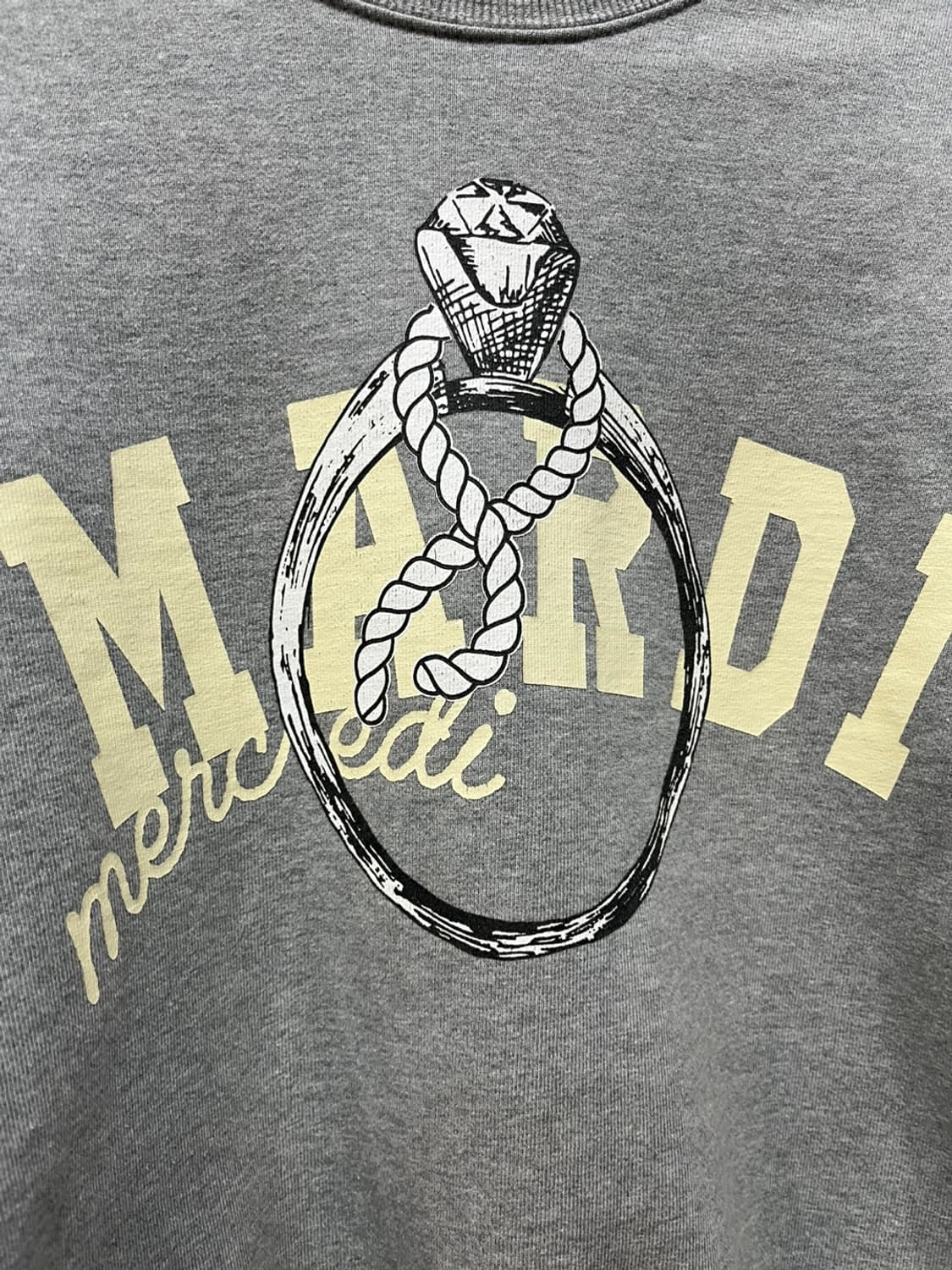 마르디 메크르디 맨투맨 상품이미지2