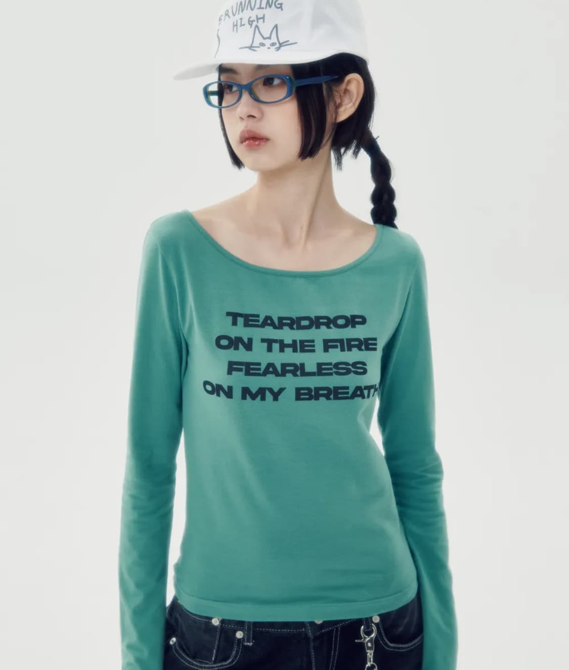 러닝하이 레터링 슬림 L/S 티 그린 상품이미지1