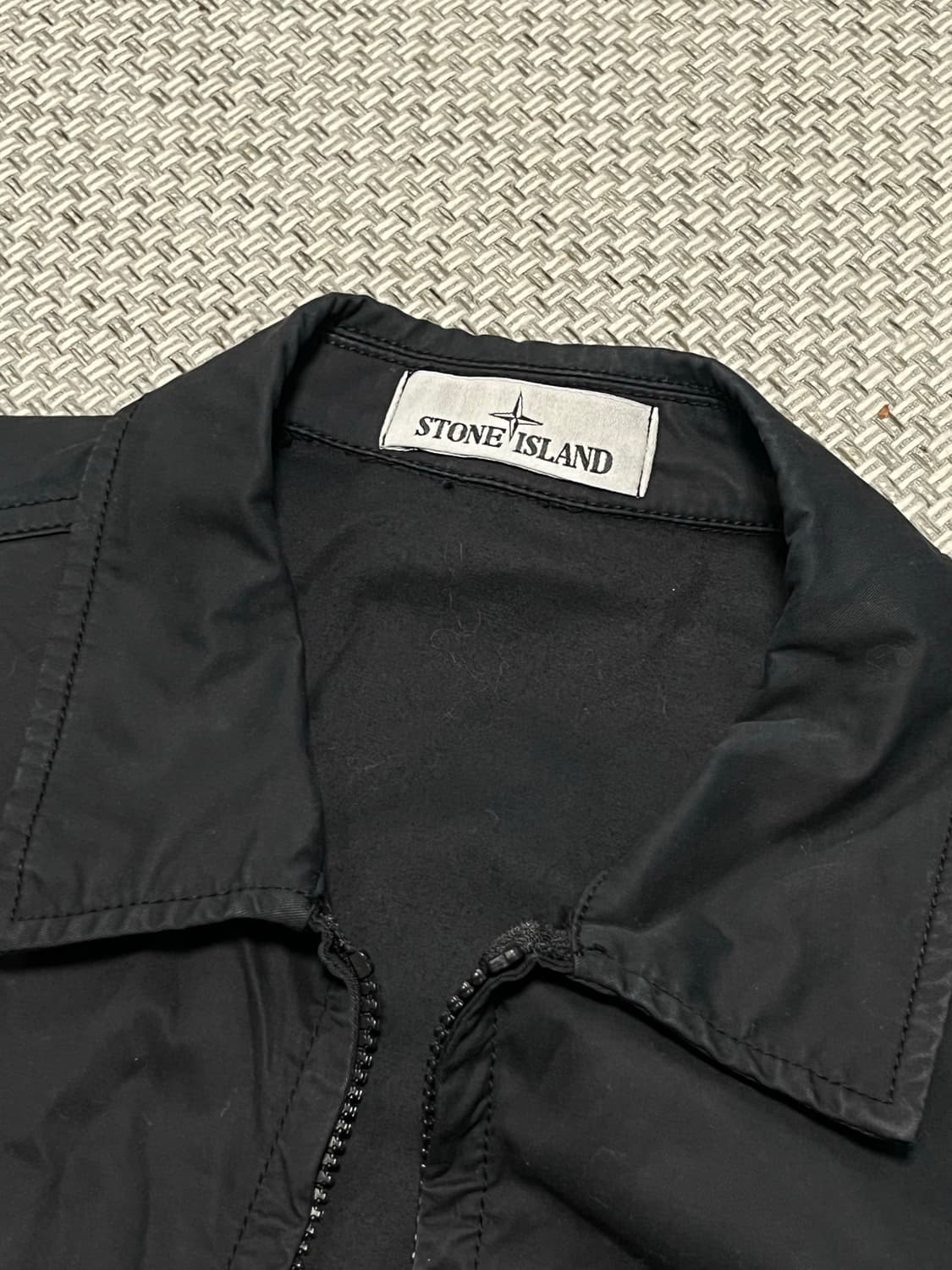 착2회 스톤아일랜드 자켓 스트레치 코튼 트윌 오버셔츠 상품이미지3