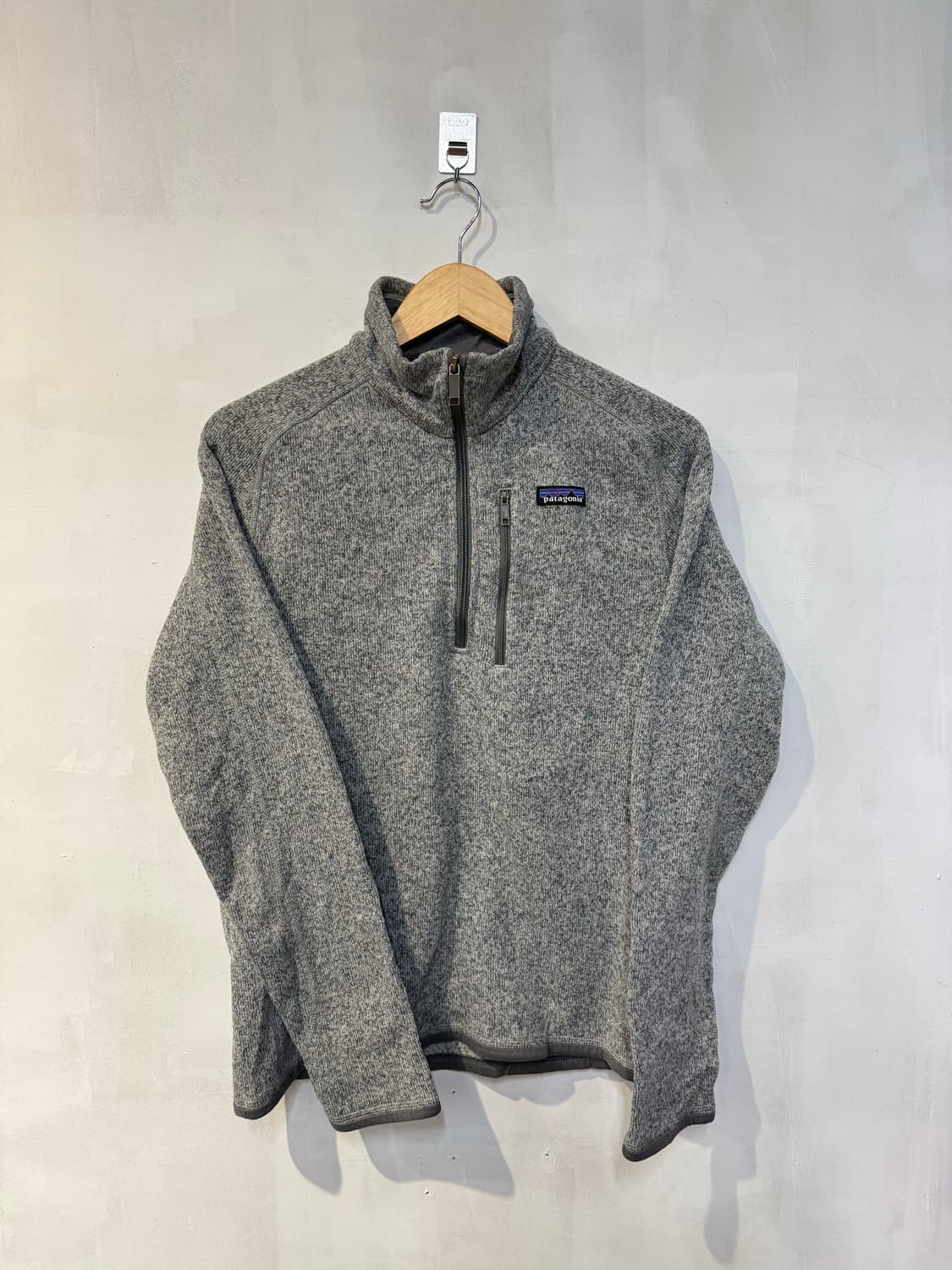 파타고니아 그레이 플리스 하프집업 상품이미지1