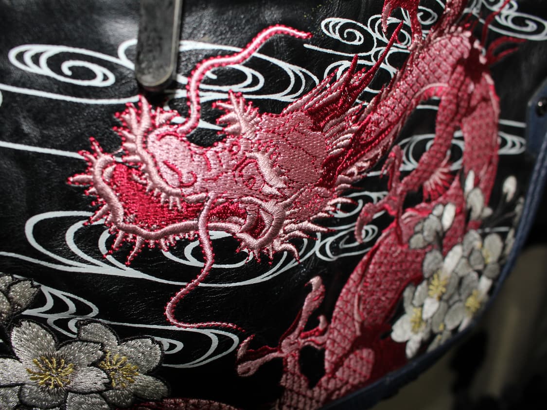 KARAKURI TAMASHII 絡繰魂 Dragon cross bag 상품이미지5