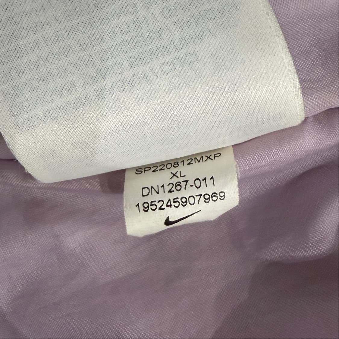 [XL] 나이키 NRG 솔로 스우시 사틴 봄버자켓 상품이미지9