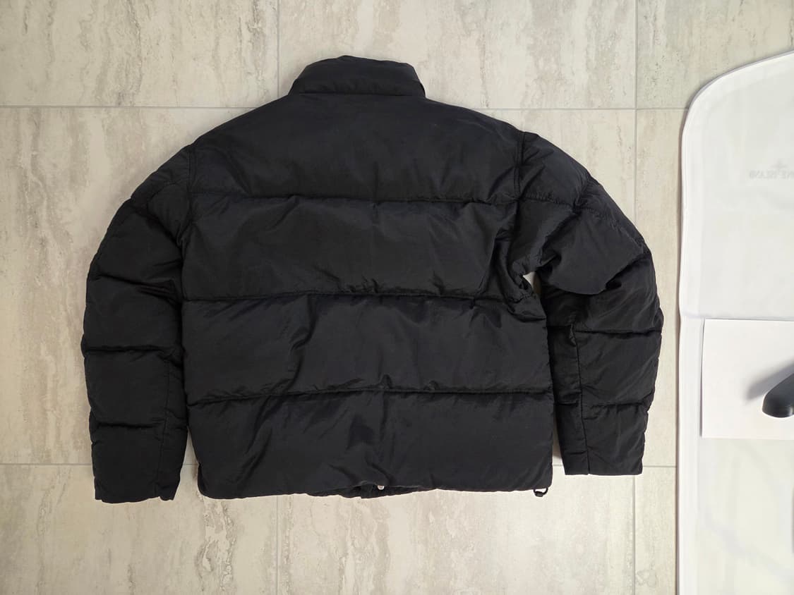 스톤아일랜드 안티드롭 스냅버튼 패딩 L 1회착용 상품이미지3