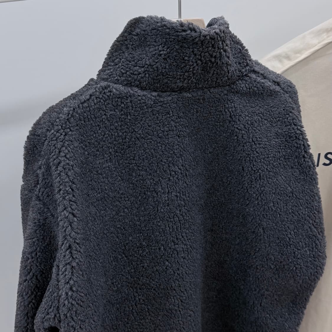 [미사용/XL] 25FW 루이비통 레더패치 플리스 블루종 자켓 상품이미지7