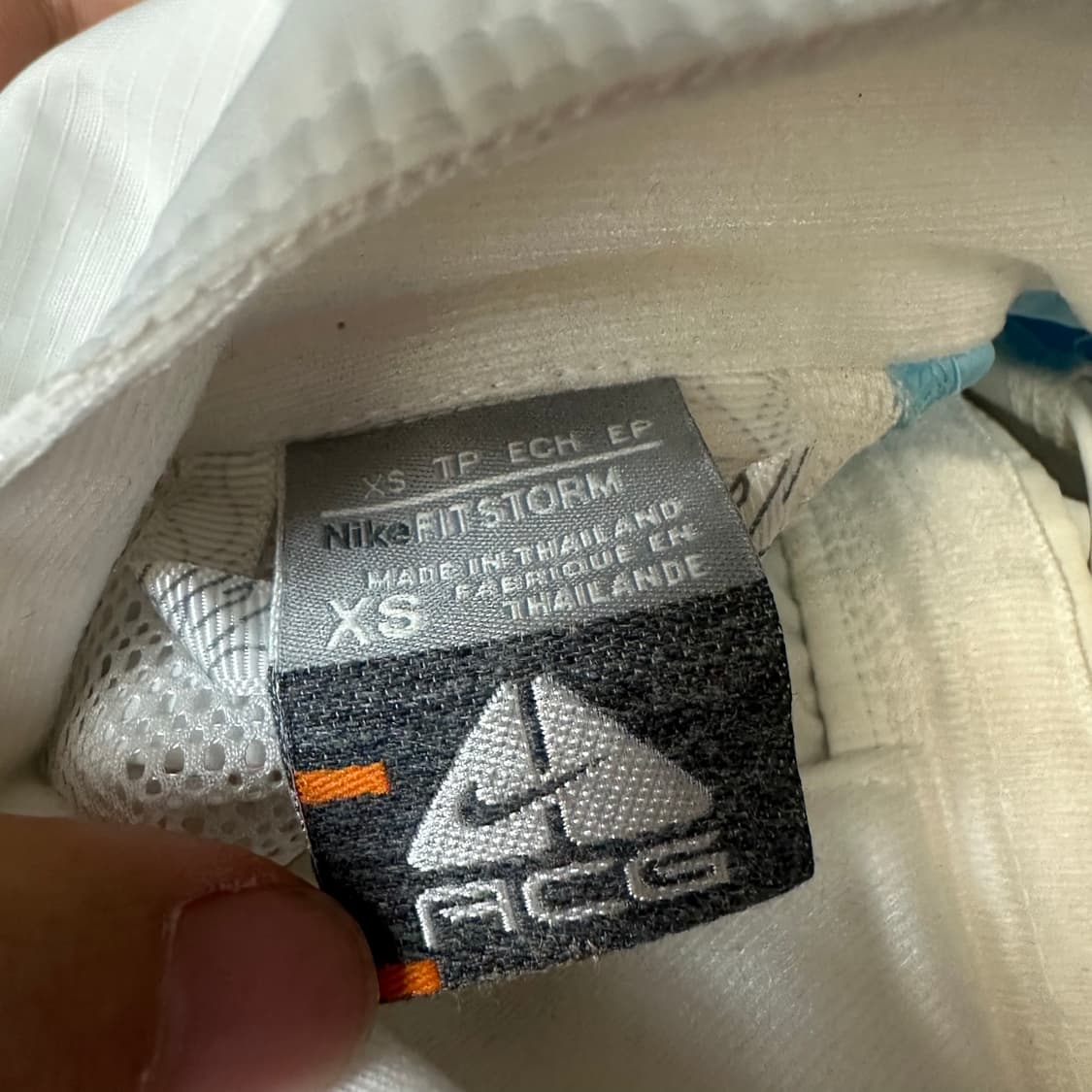 ACG 00s 화이트바람막이 XS 상품이미지3