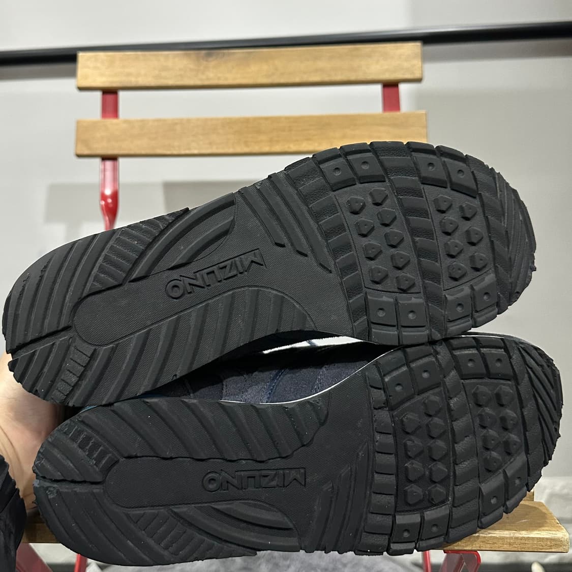 270) 미즈노 운동화 남성 남자 신발 GV87 스웨이드 상품이미지6