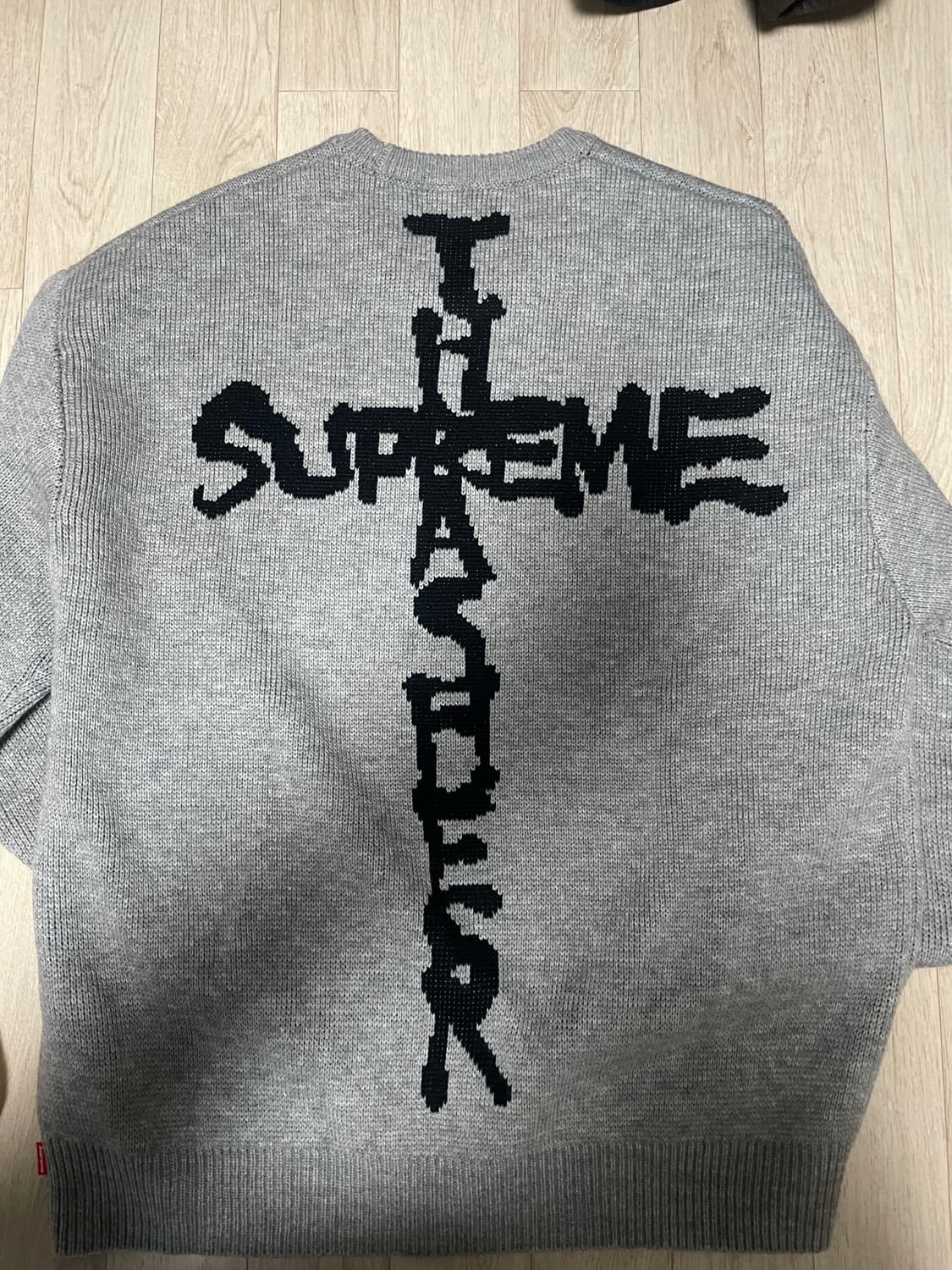 [XL] 슈프림x트레셔 스웨터 그레이 상품이미지2
