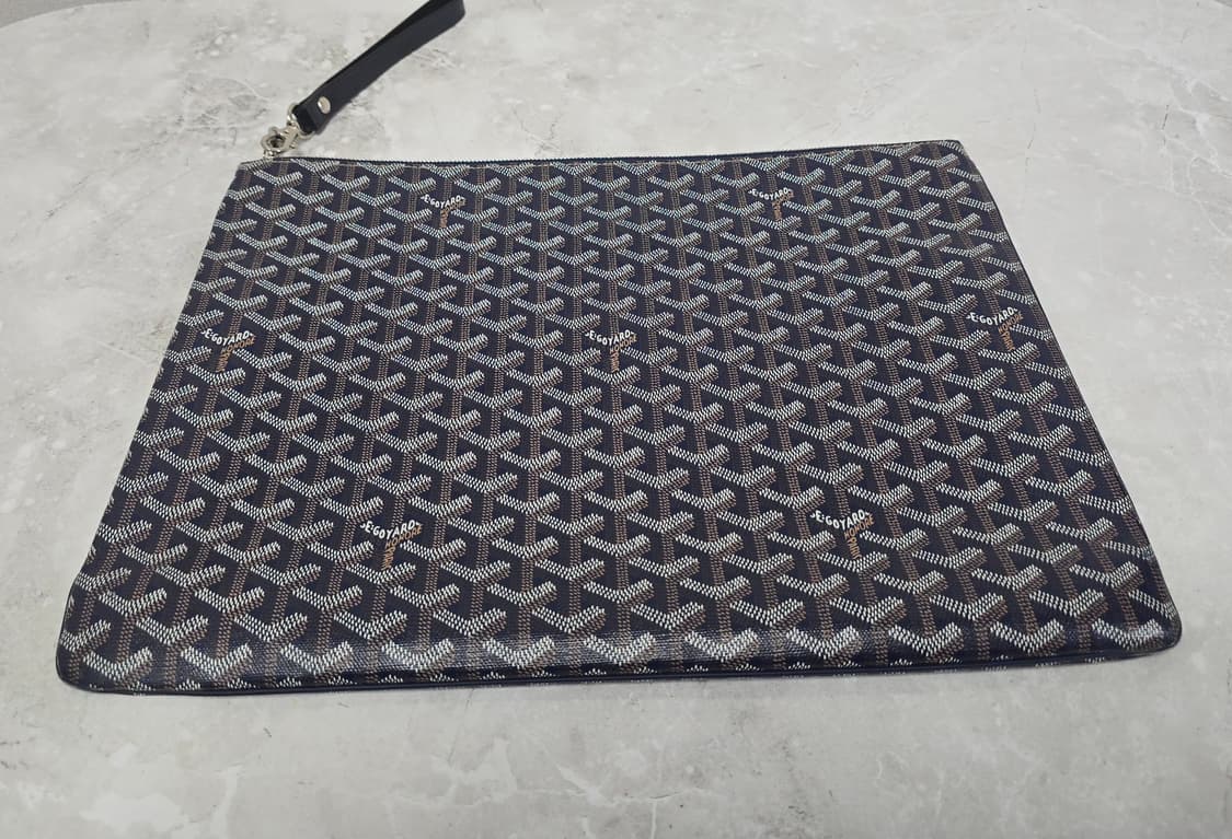 고야드 블루 마린 클러치백 GM사이즈 판매 상품이미지4