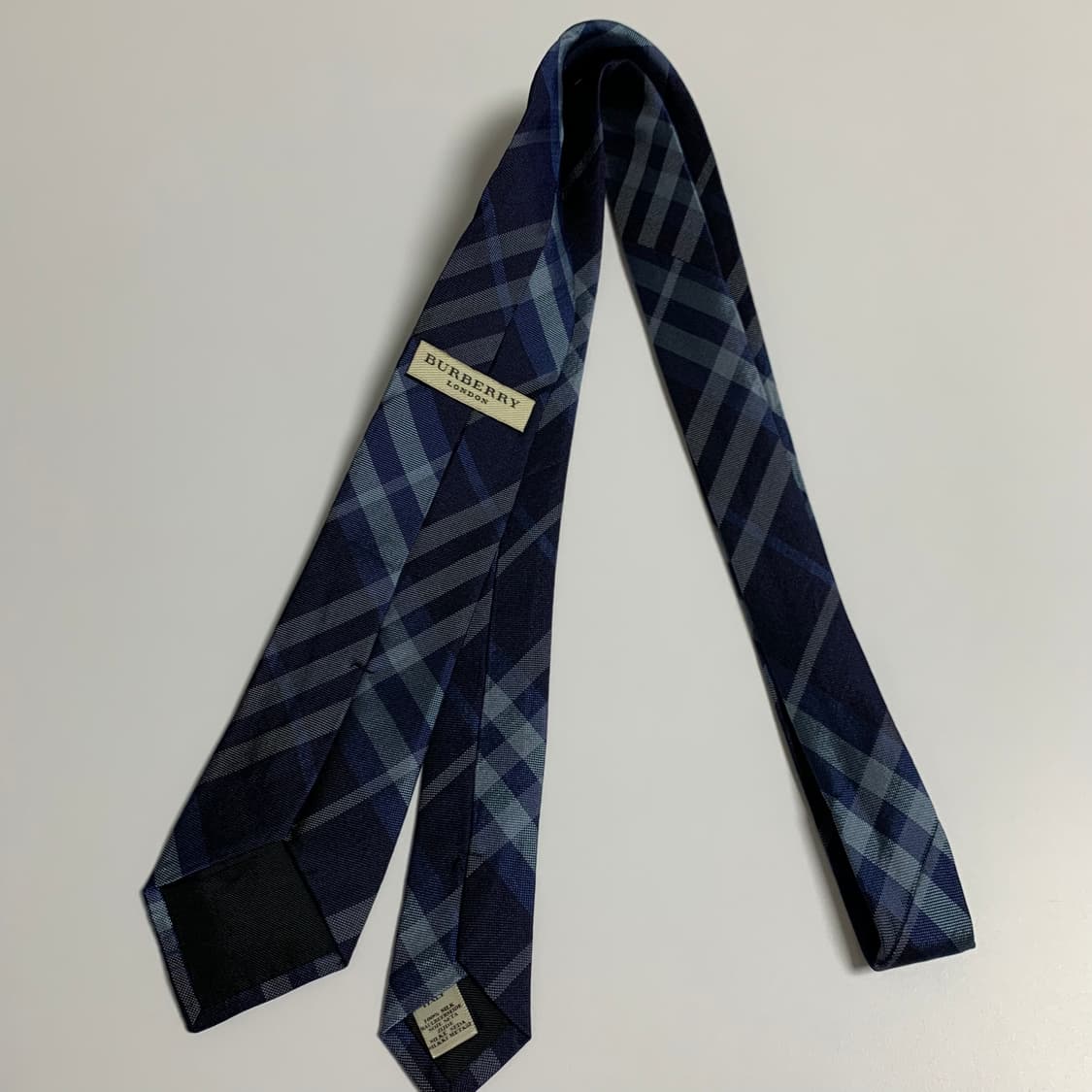 버버리(BURBERRY) 신형라벨 노바체크 명품 슬림넥타이 최상급 상품이미지9