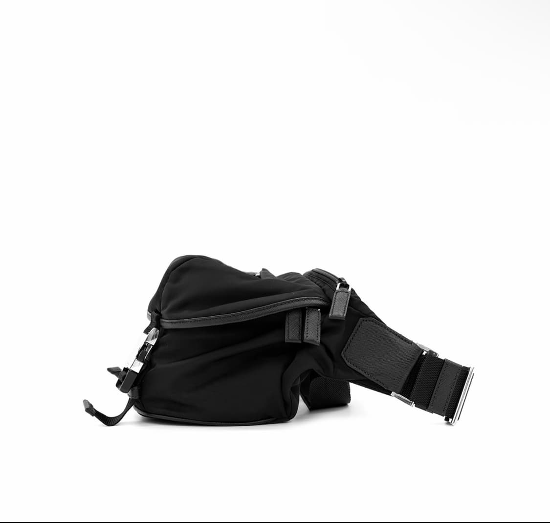 [M] 프라다 남성 리나일론 사피아노 바이커백 크로스백 미디움 블랙 상품이미지3