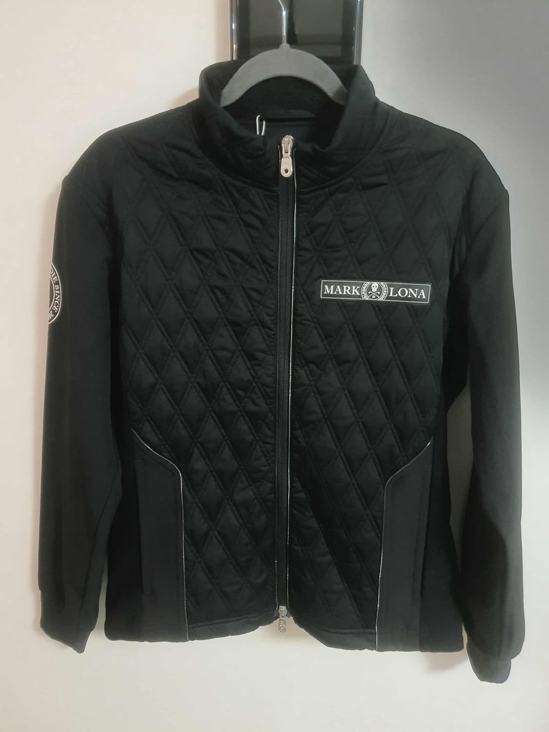 마크앤로나 골프 자켓 블랙 44 상품이미지1