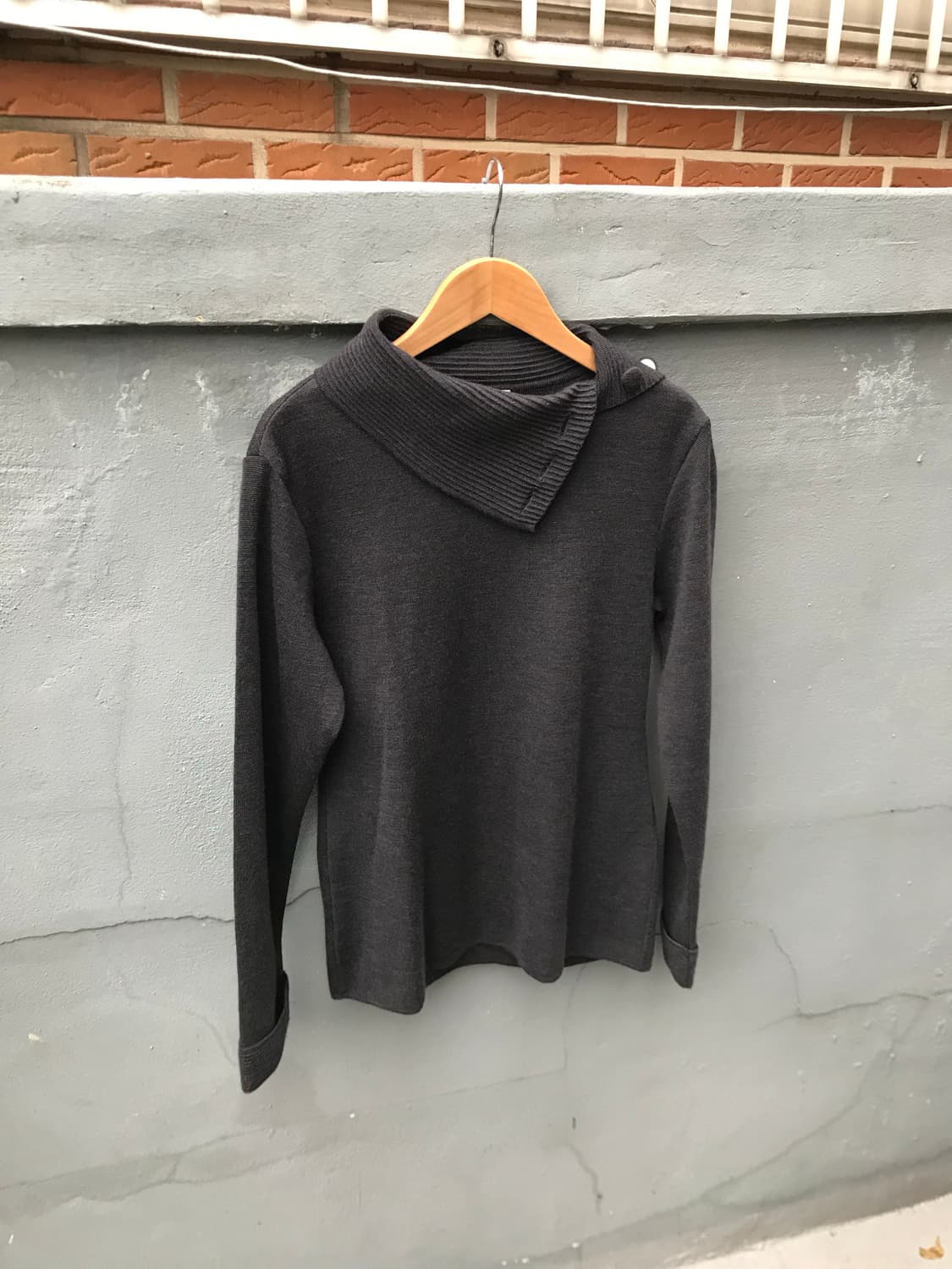 Vintage button knit 상품이미지1