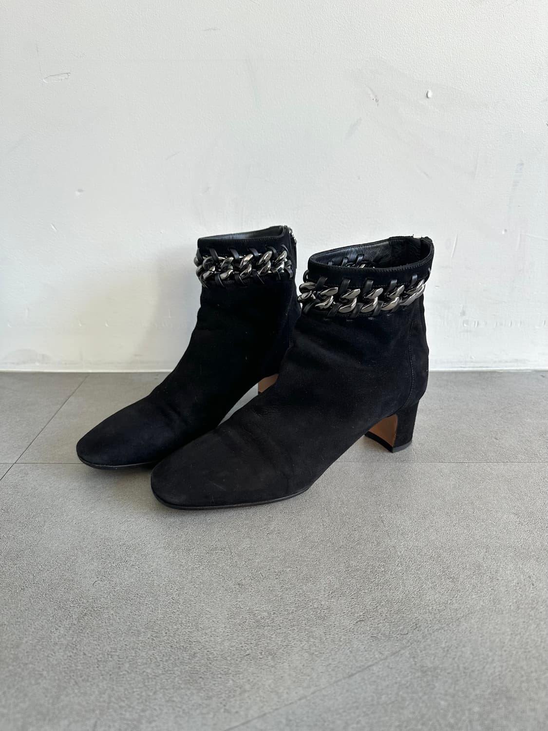 발렌티노 가라바니 스퀘어토 체인 스웨이드 부츠 상품이미지1