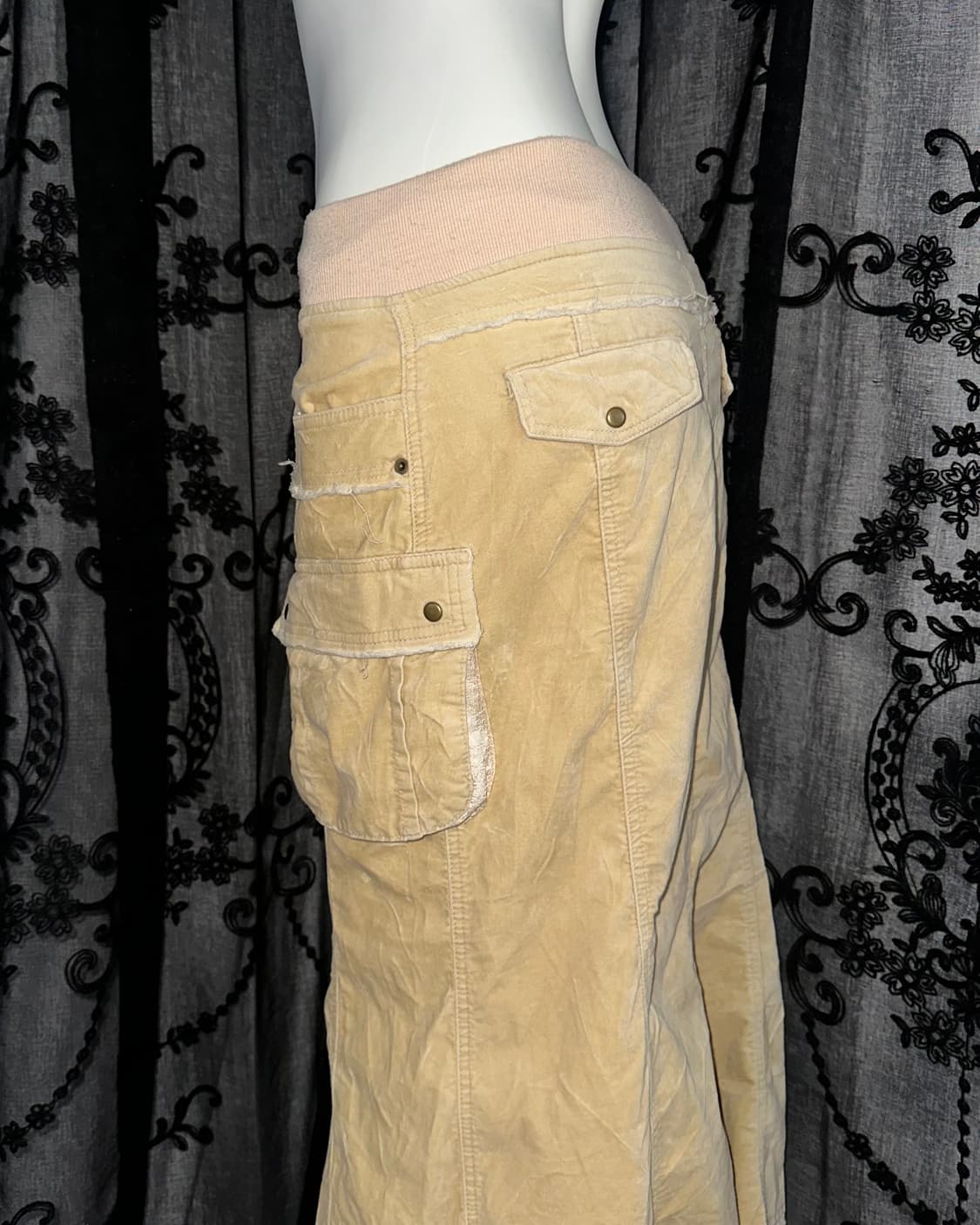 Beige Velvet Mermaid Skirt 상품이미지5