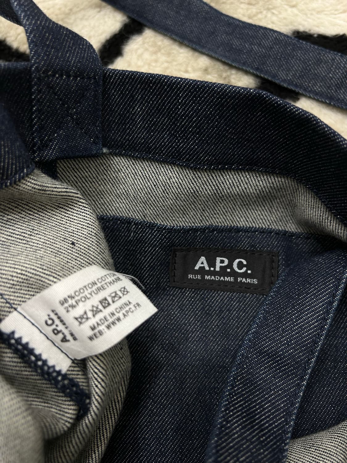 A.P.C 데님 에코백 상품이미지4