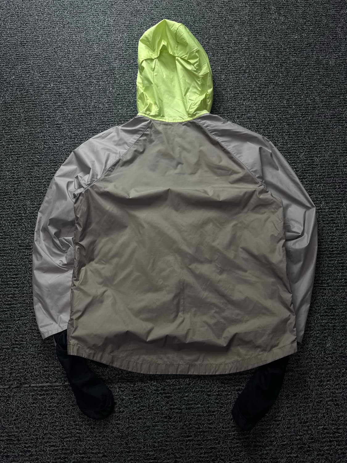 나이키 신형 트레일 핑거홀 러닝 경량 바람막이 1391 상품이미지2