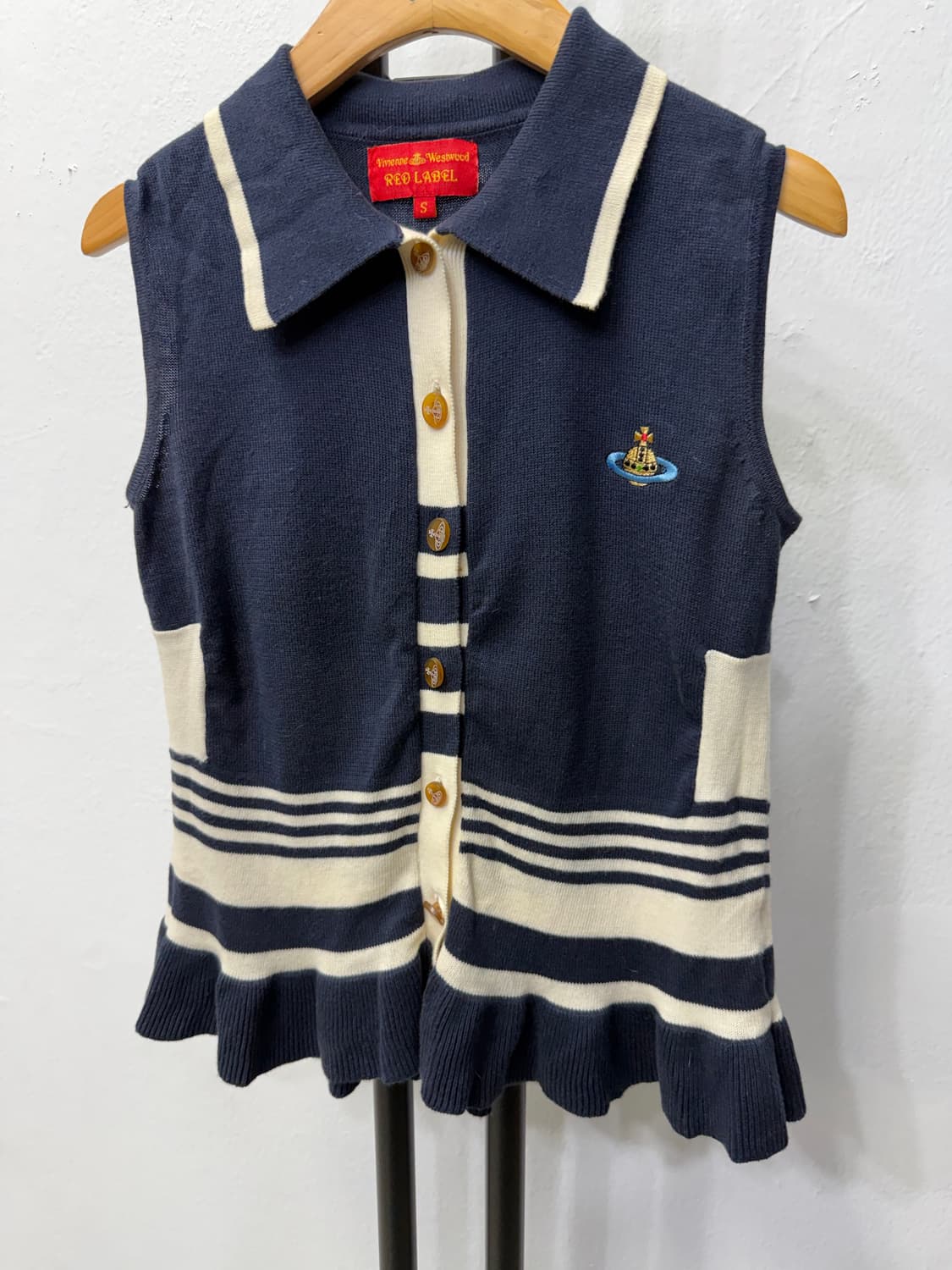 정품) 비비안웨스트우드 민소매 가디건 S  상품이미지3