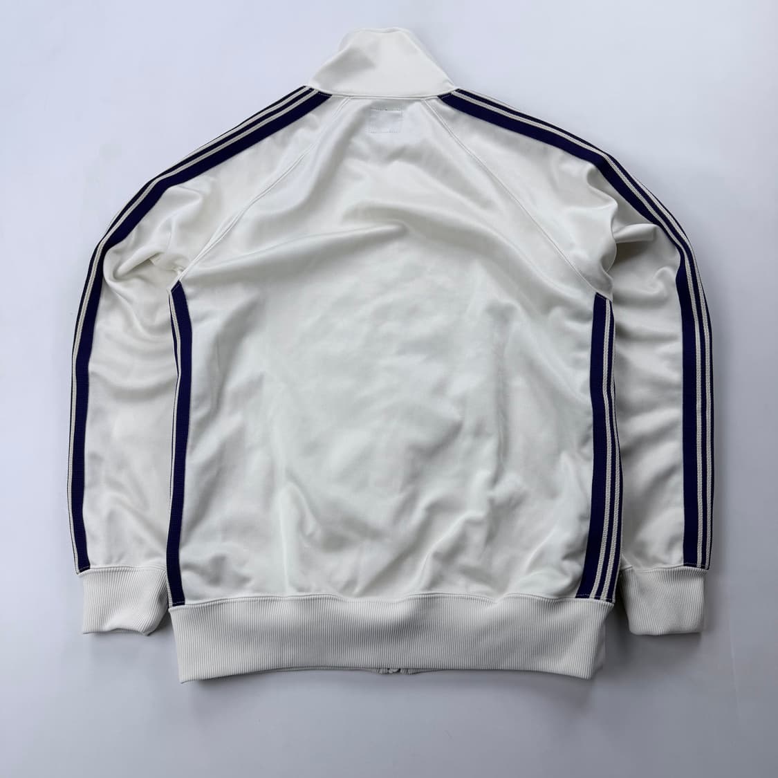 니들스 트랙 자켓 아이스화이트 퍼플라인 상품이미지8