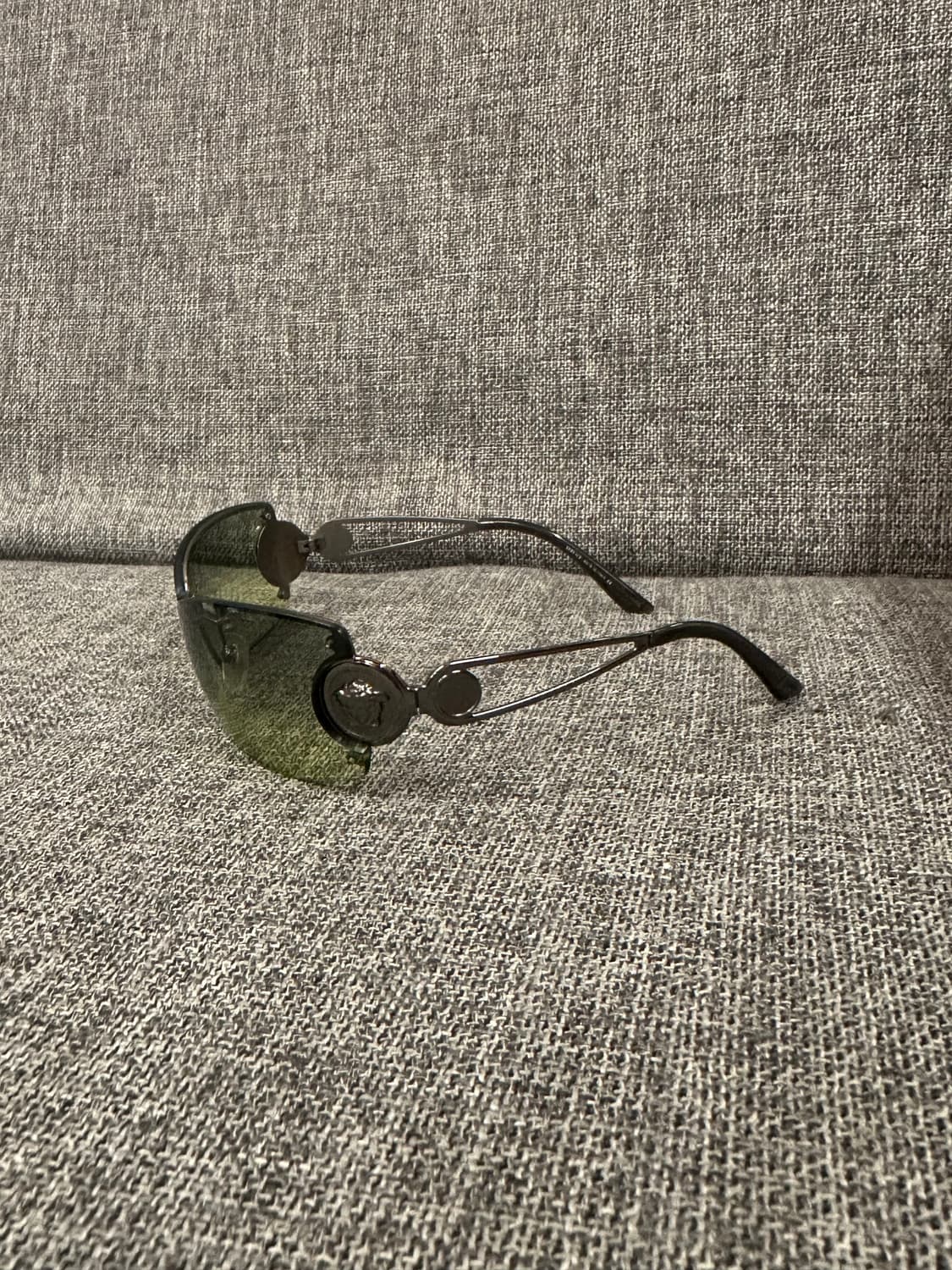 베르사체 MOD 2028 틴트 선글라스 팝니다 상품이미지4