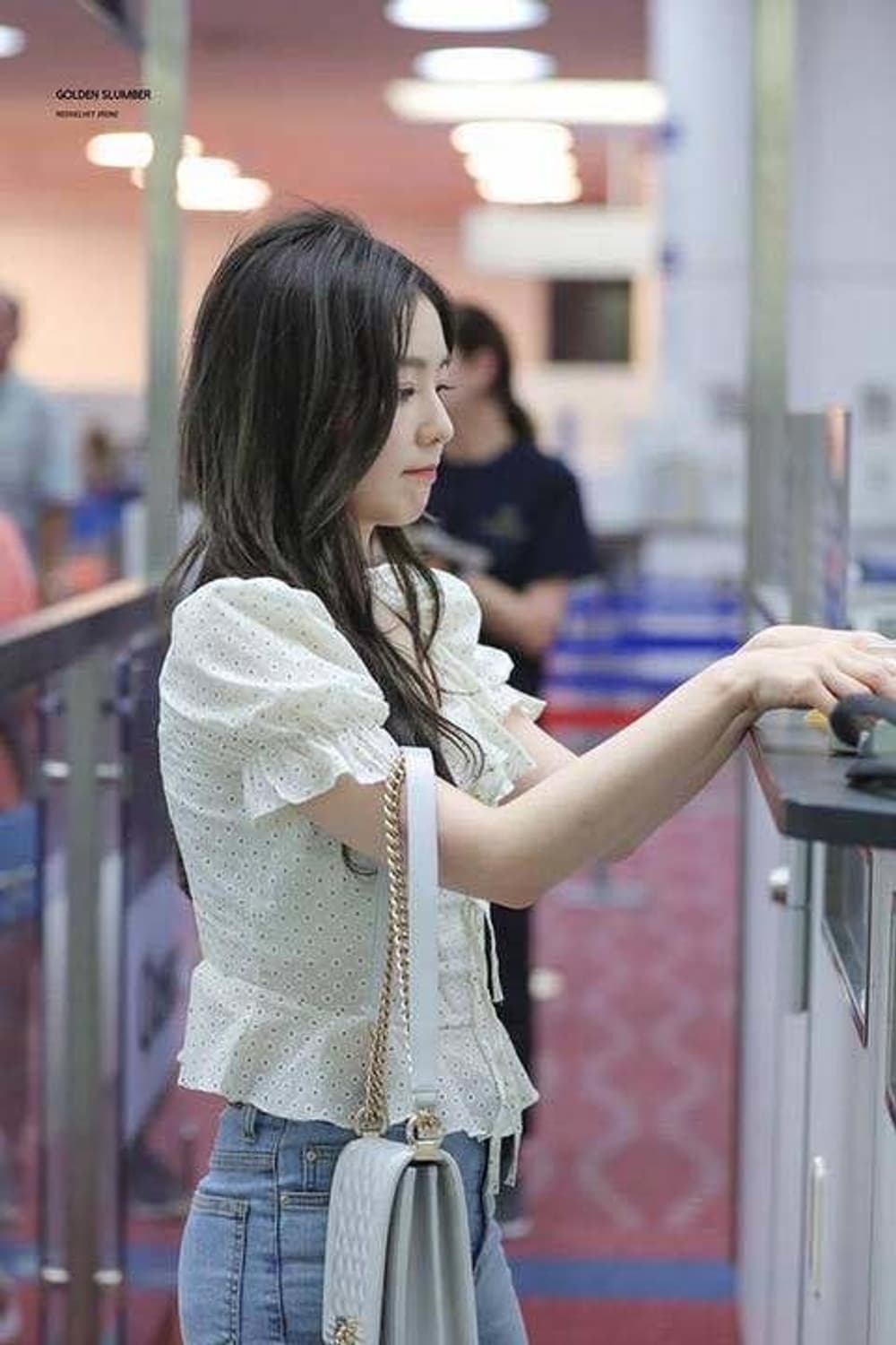 레터프롬문 아이린 플라워 블라우스 상품이미지2