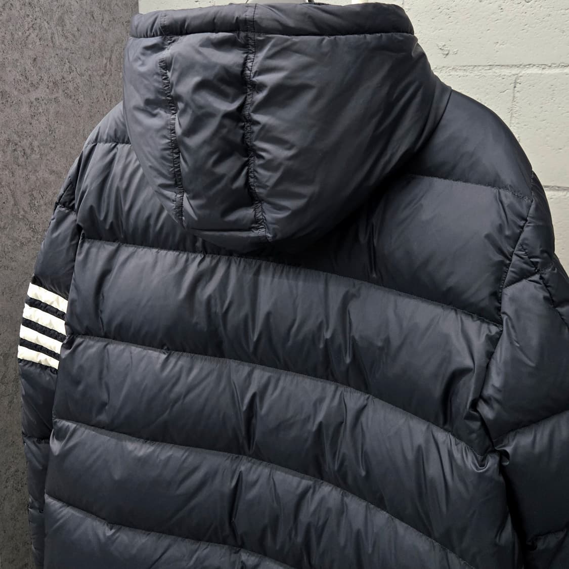 톰브라운 4BAR 금장 후드 롱패딩 6사이즈 상품이미지7