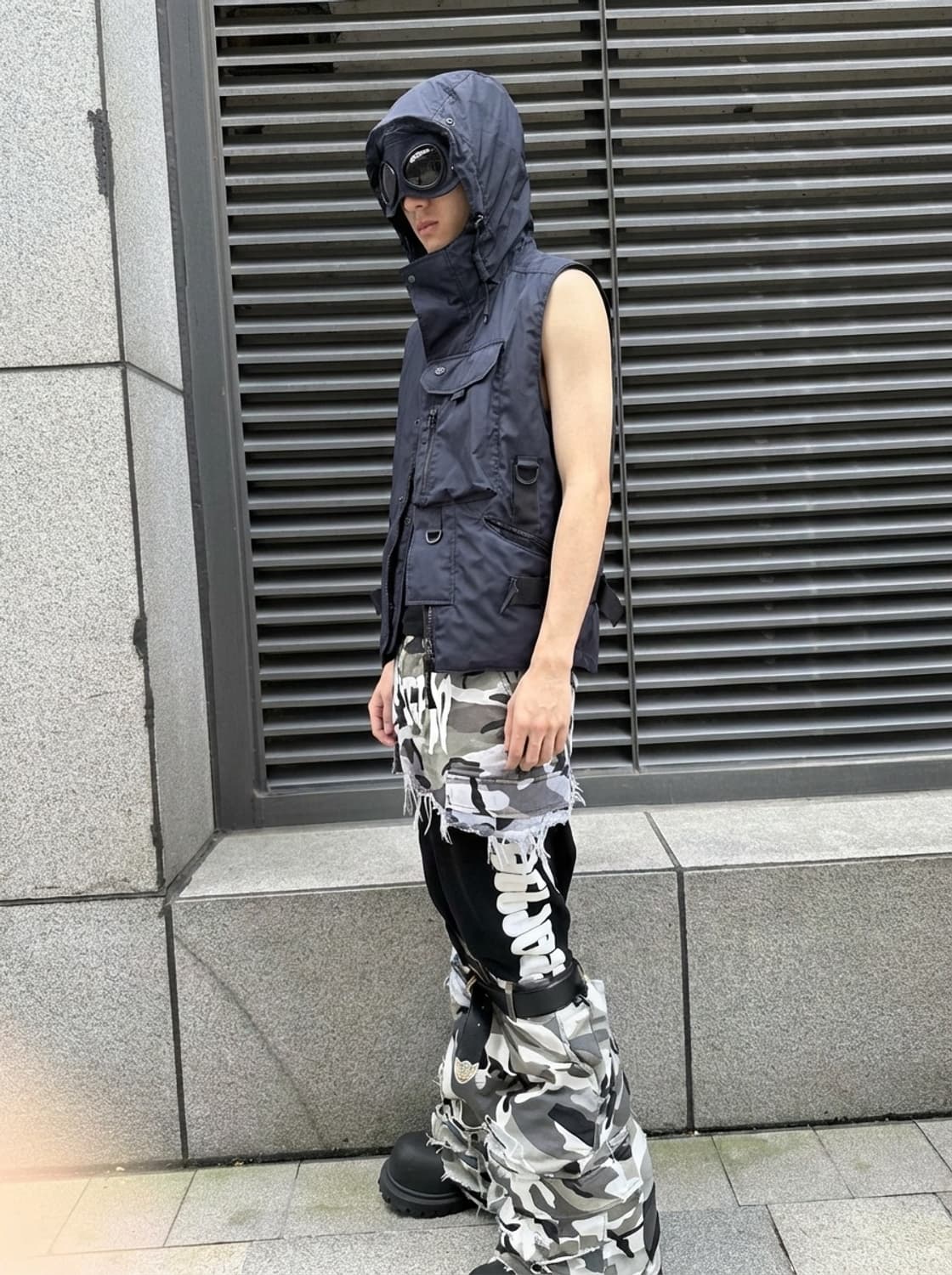 준야 와타나베 꼼데가르송 x CP 컴퍼니 패딩 페널베스트 상품이미지2