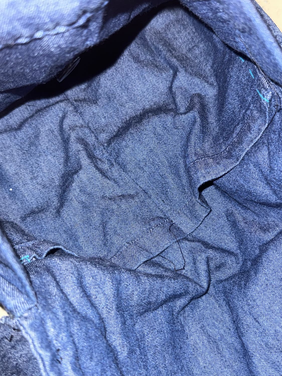 (착샷o)denim button detail cross bag 상품이미지6