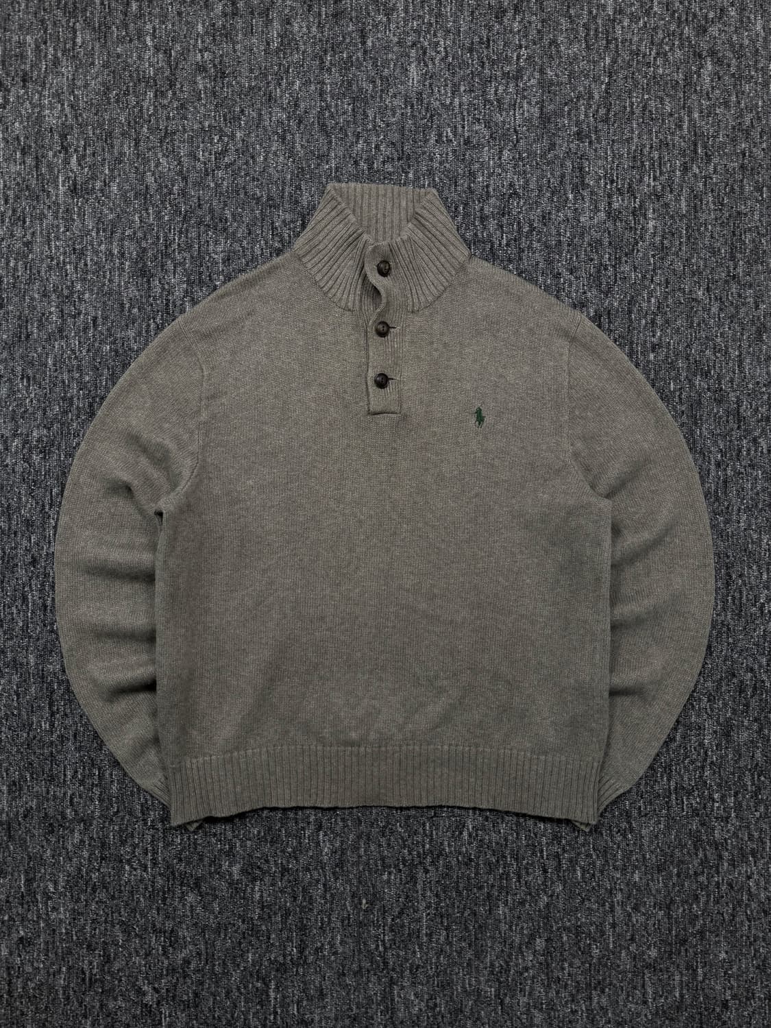 폴로 그레이 하프 버튼 니트 상품이미지3