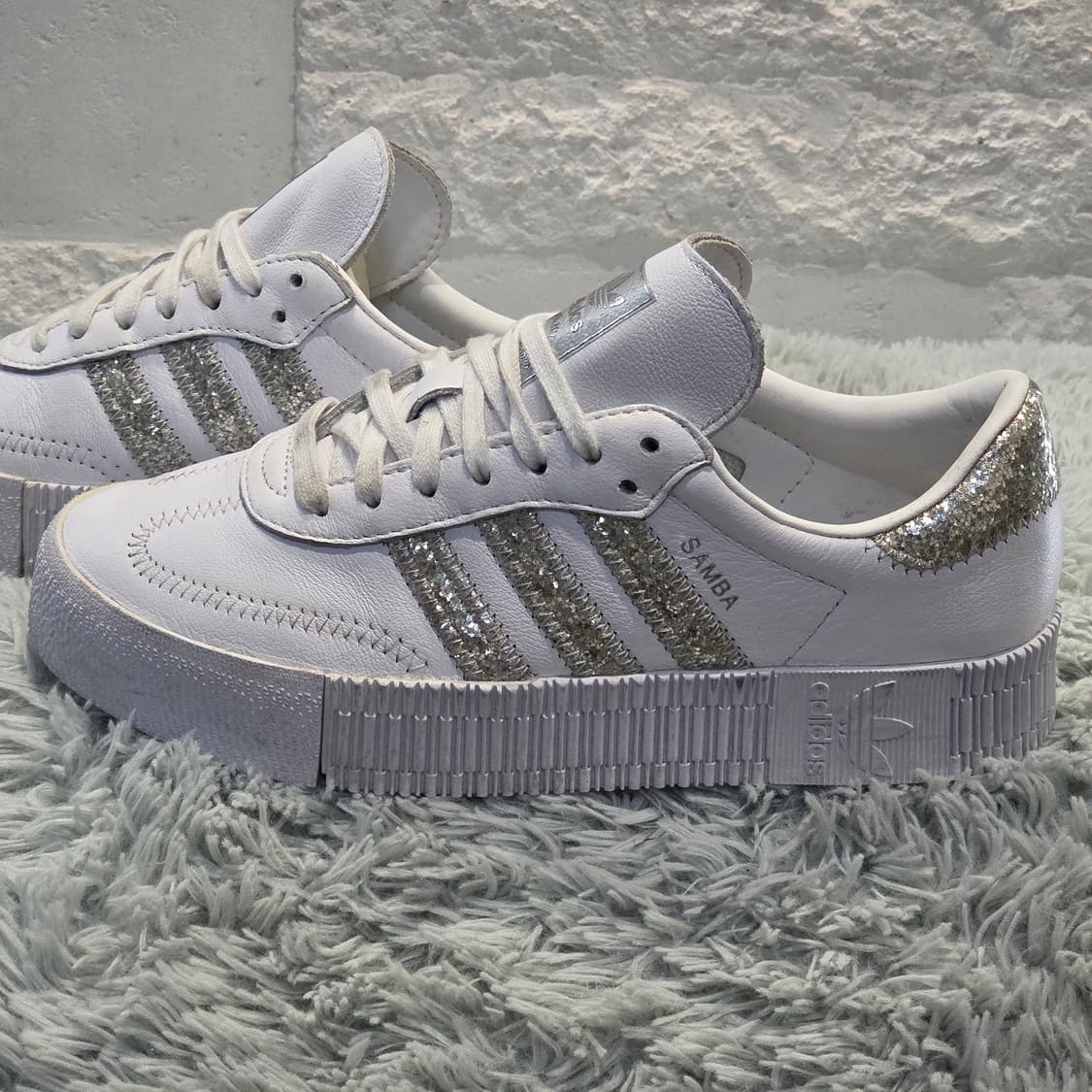3q-9:아디다스 삼바 로즈 글리터 화이트 실버 (225mm)-ss급 상품이미지2