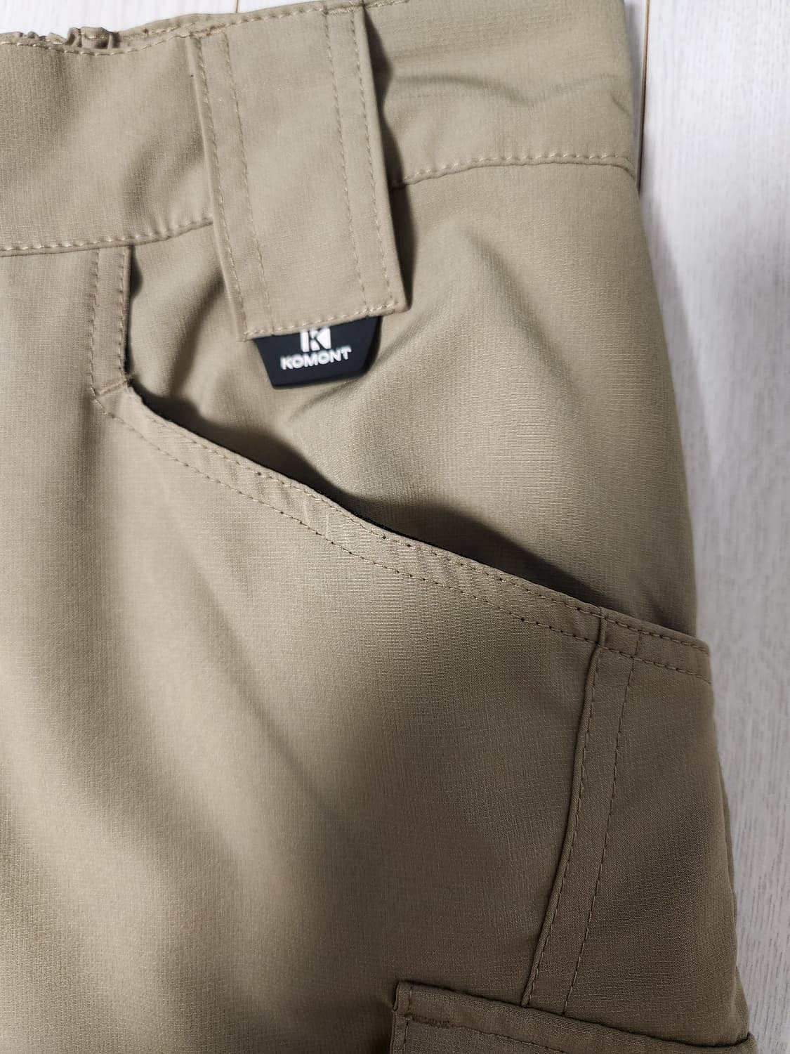 새상품급)코몽트 남성 빅포켓 아이스 허리밴딩 카고팬츠 사이즈34

여러  상품이미지4