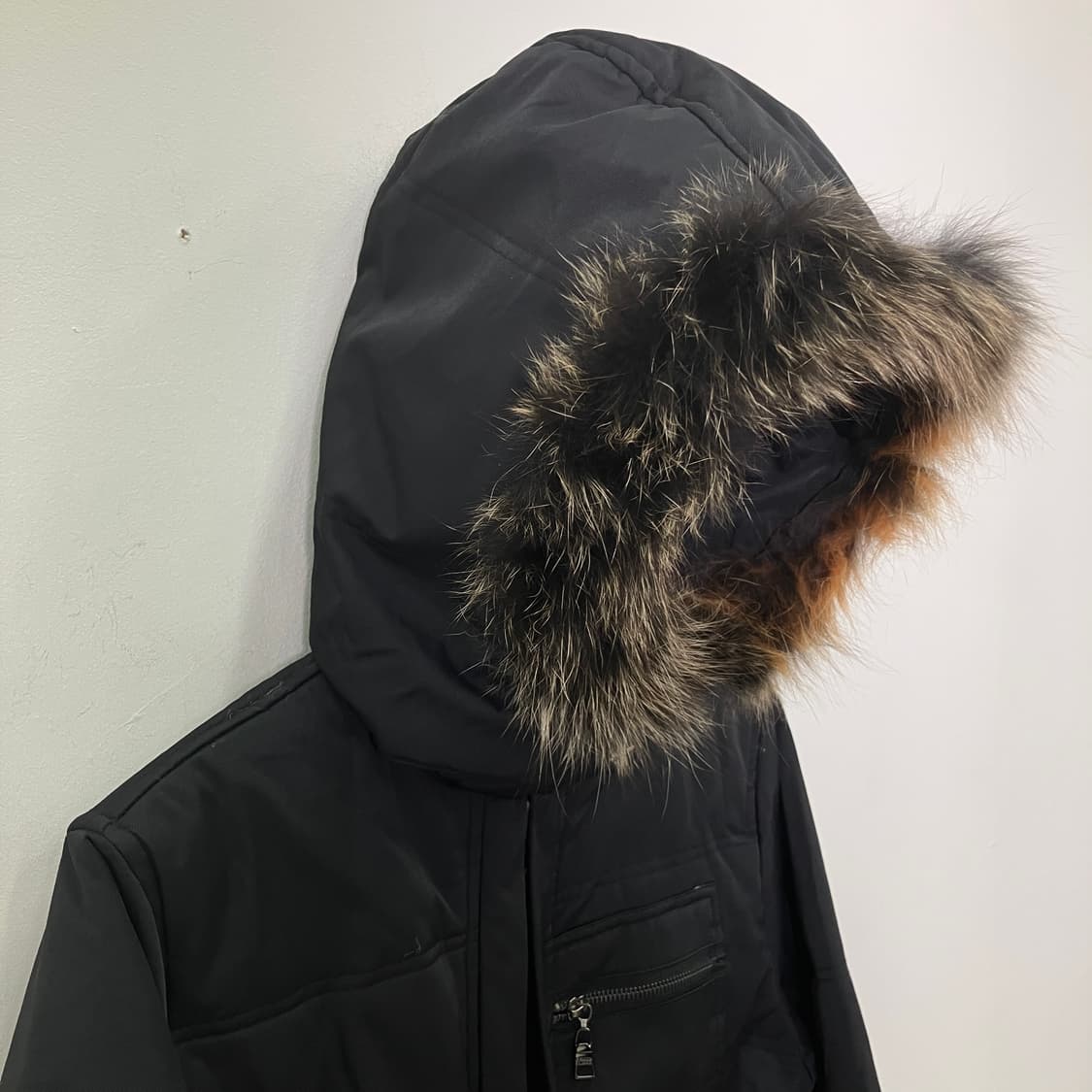 프라다 블랙 후드 퍼 야상 패딩  상품이미지6
