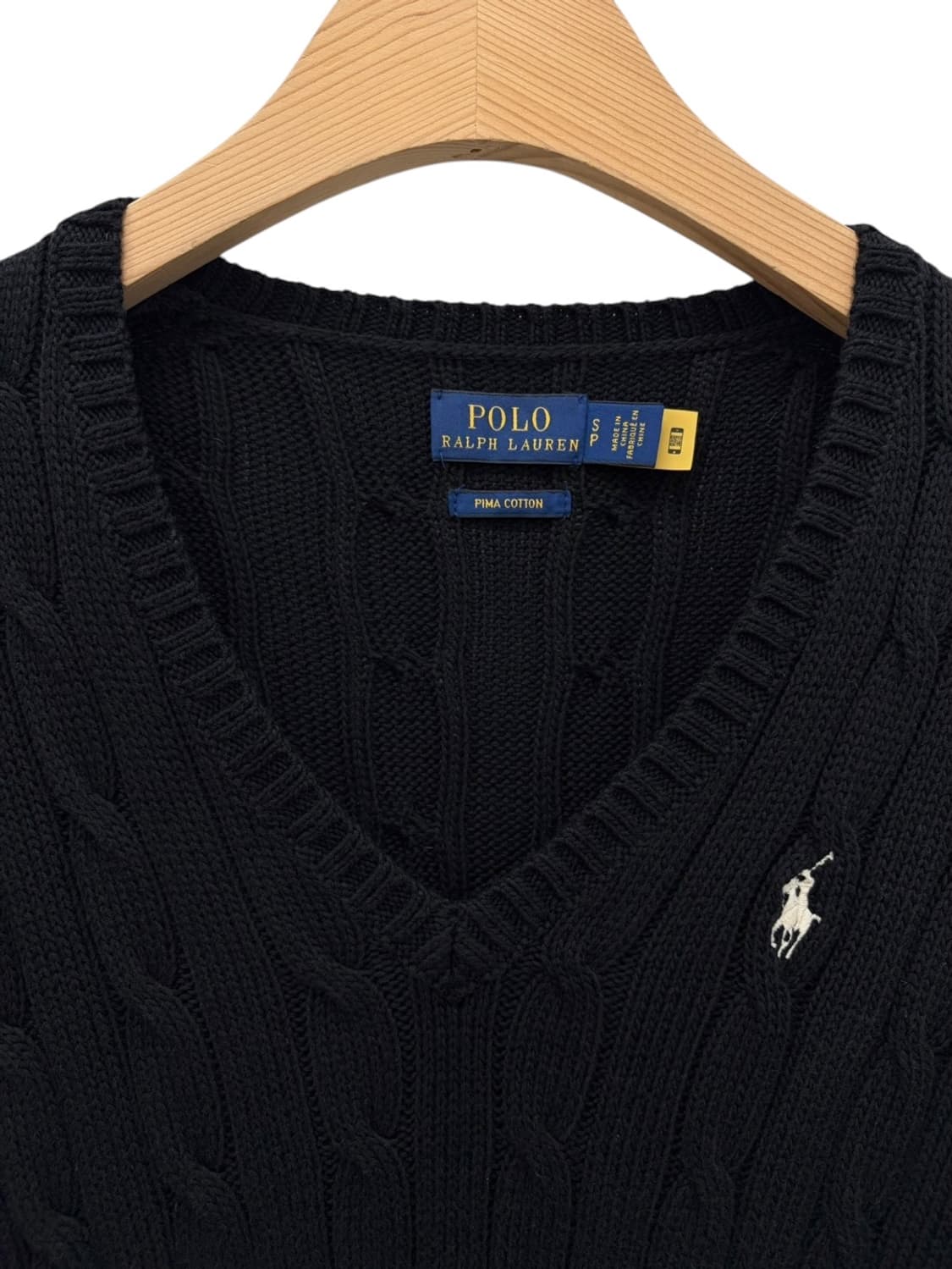 폴로 케이블 꽈배기 브이넥니트 블랙 (여성S) 상품이미지3